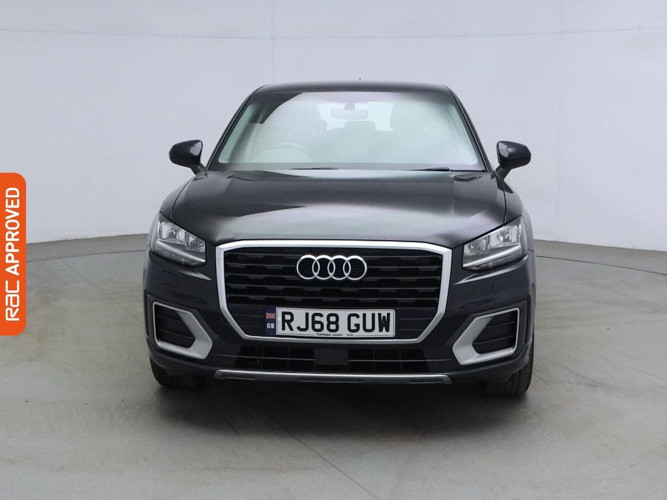 Audi Q2 view 7