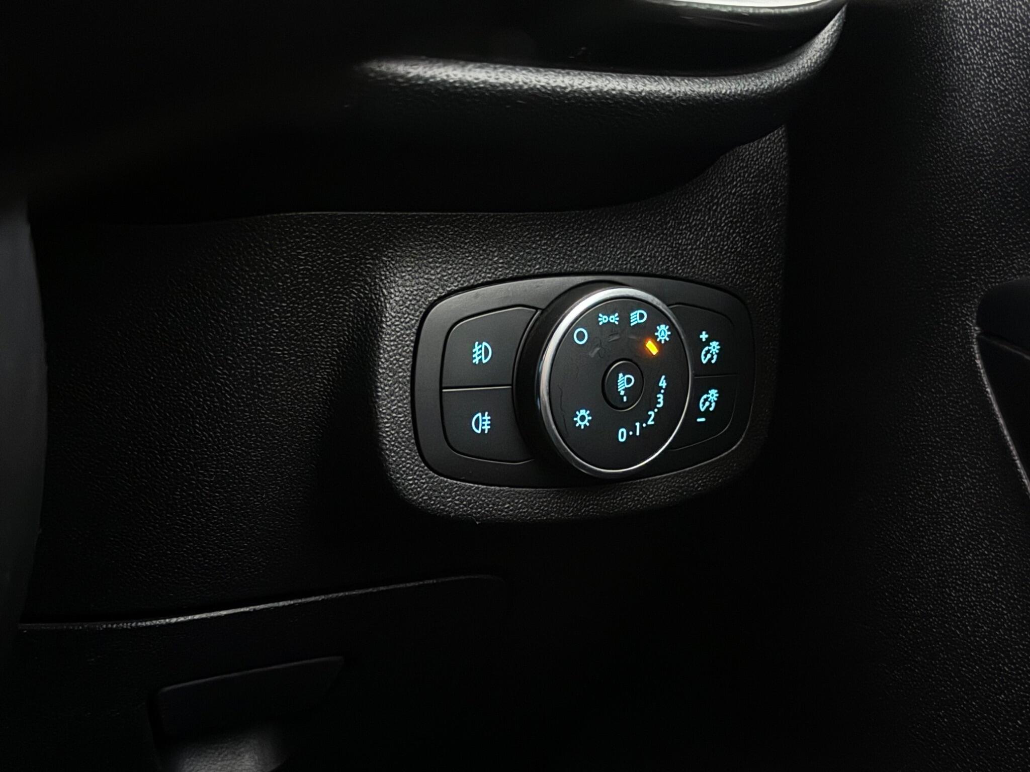 Ford Fiesta view 18