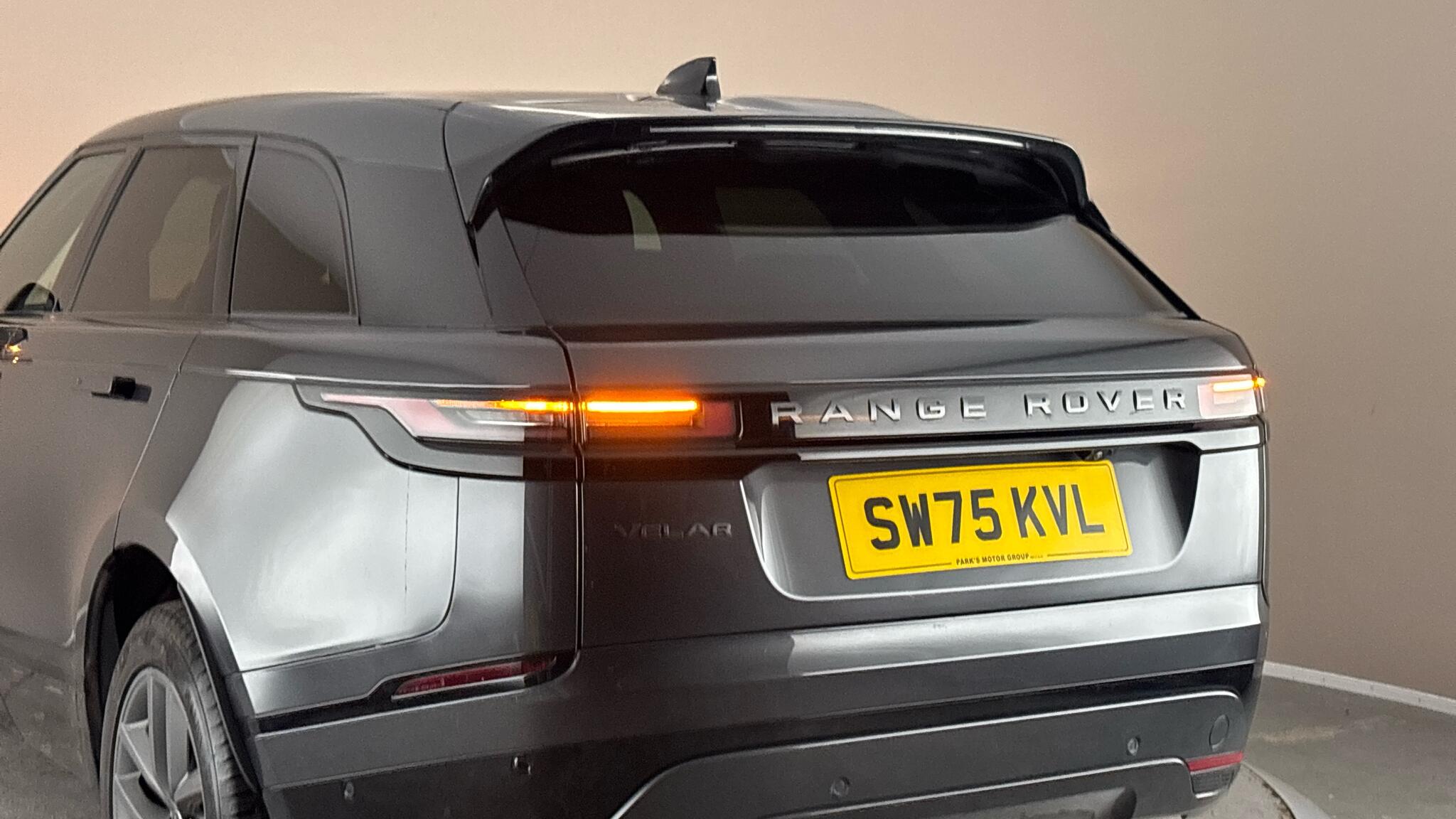 Land Rover Range Rover Velar view 25