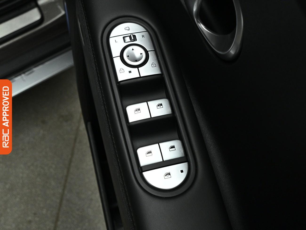 Hyundai Ioniq 5 view 28