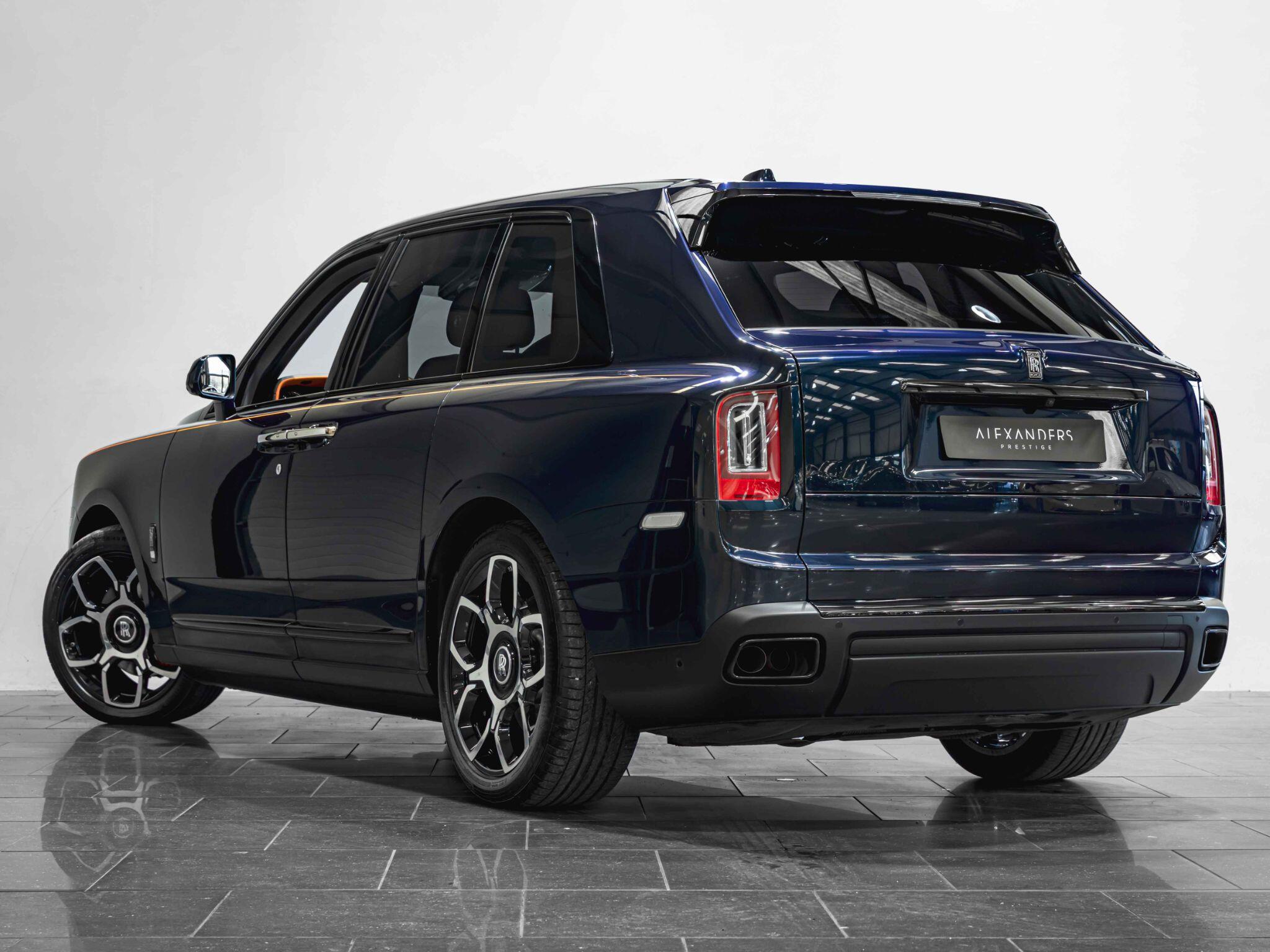Rolls-Royce Cullinan view 9