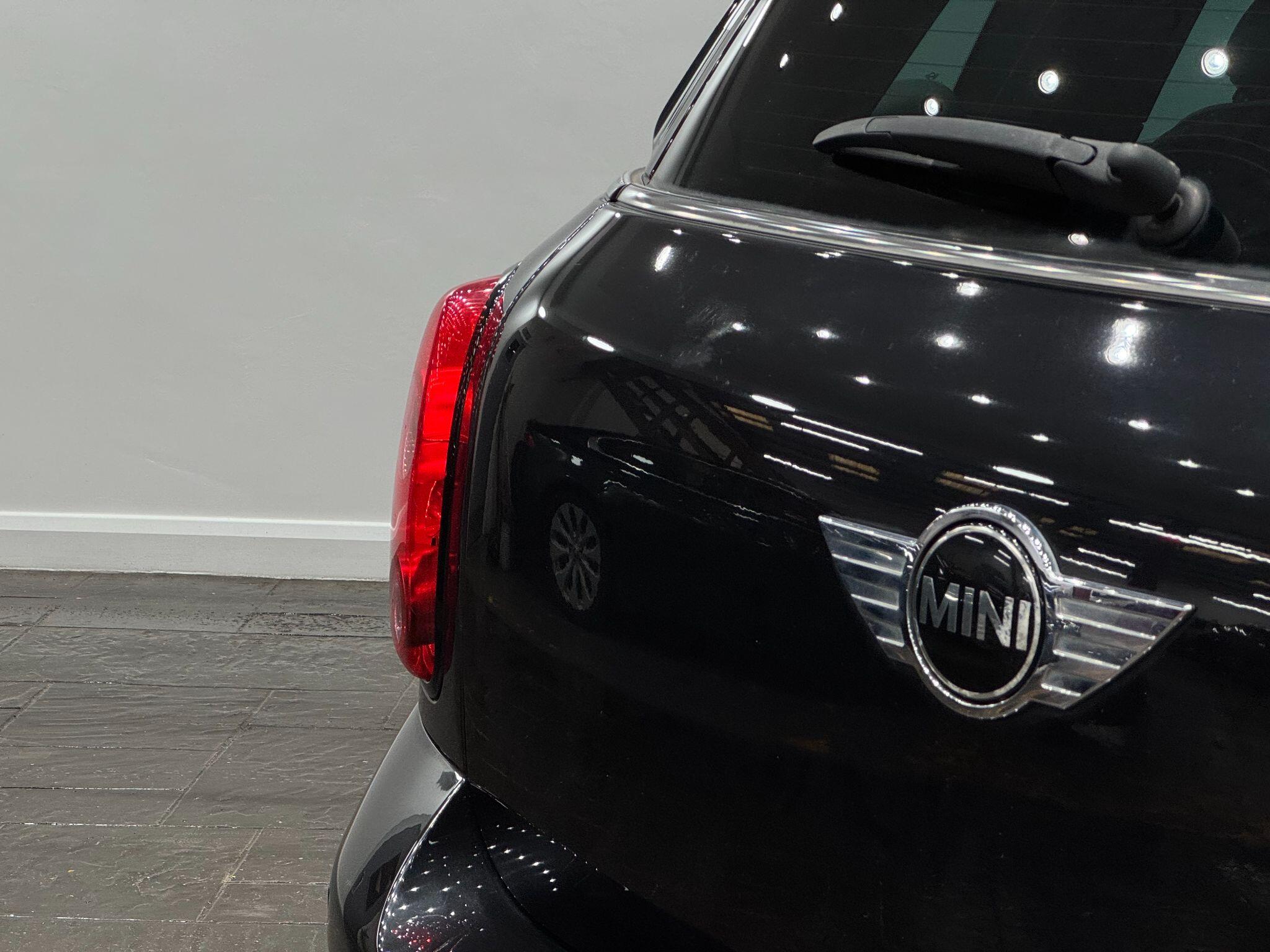 MINI Countryman view 23