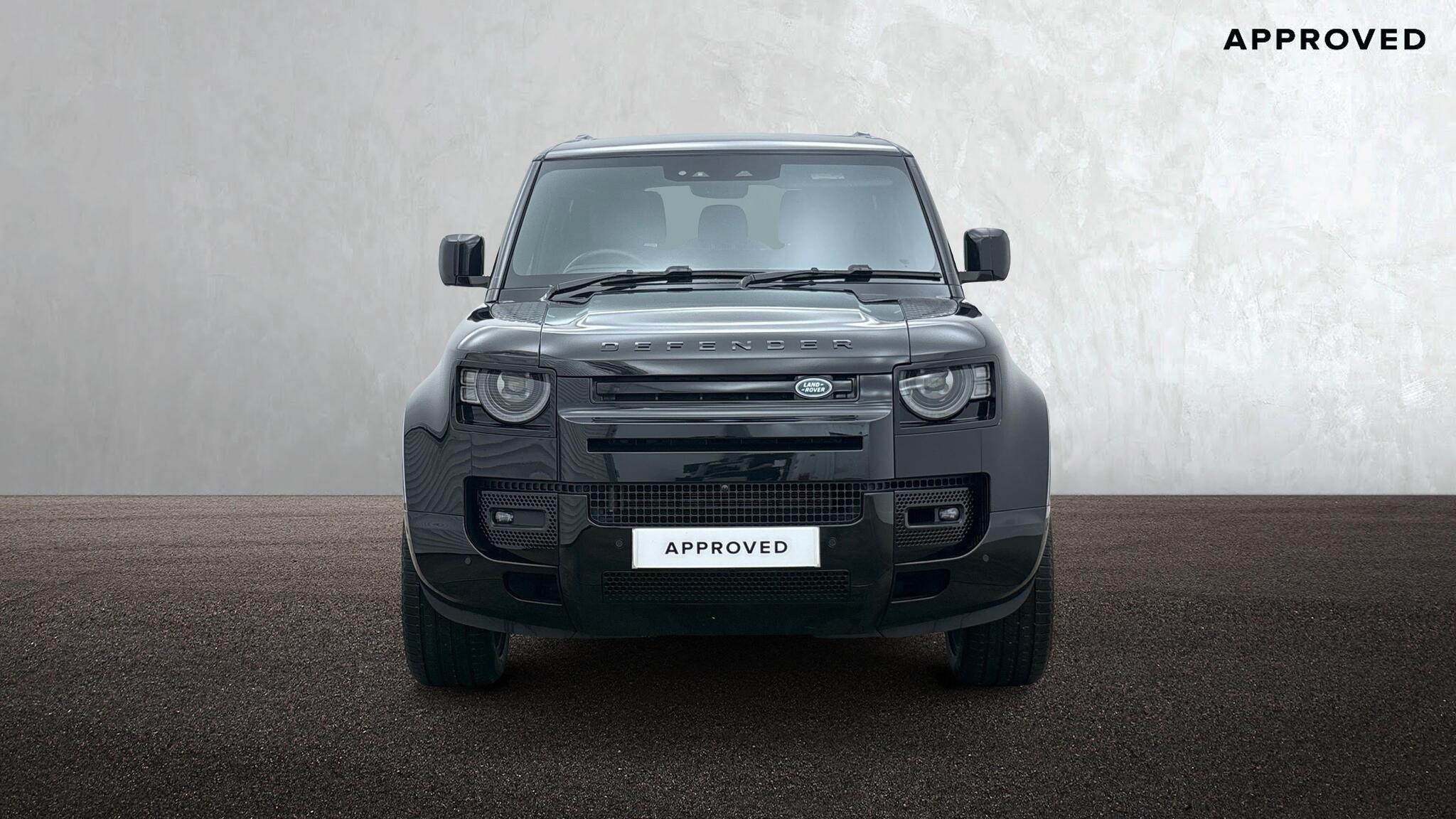 Land Rover Defender view 7