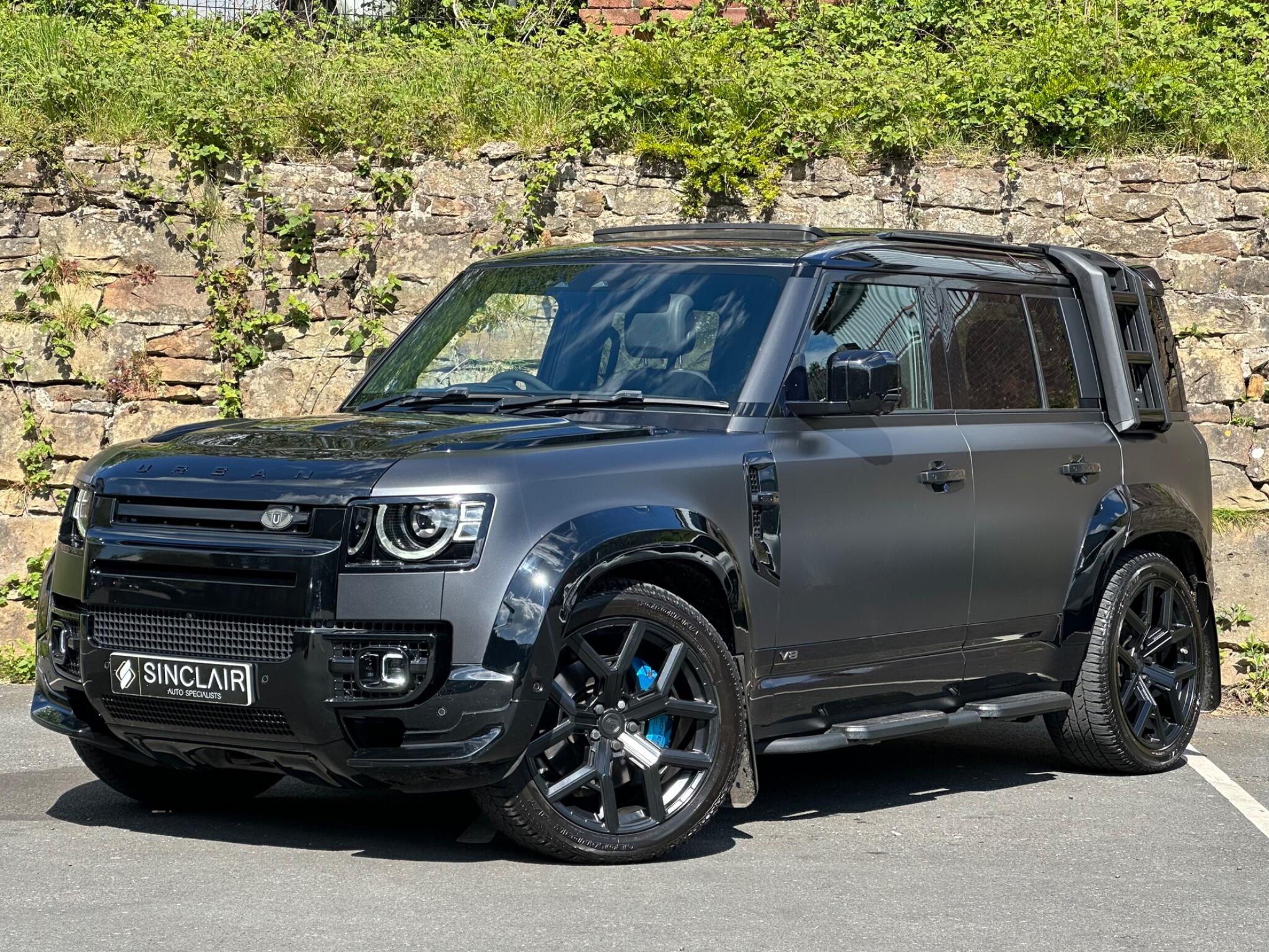 Land Rover Defender 110 view 3
