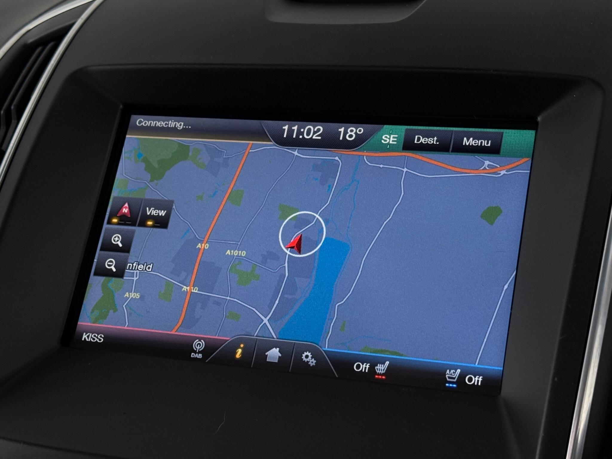 Ford Edge view 24