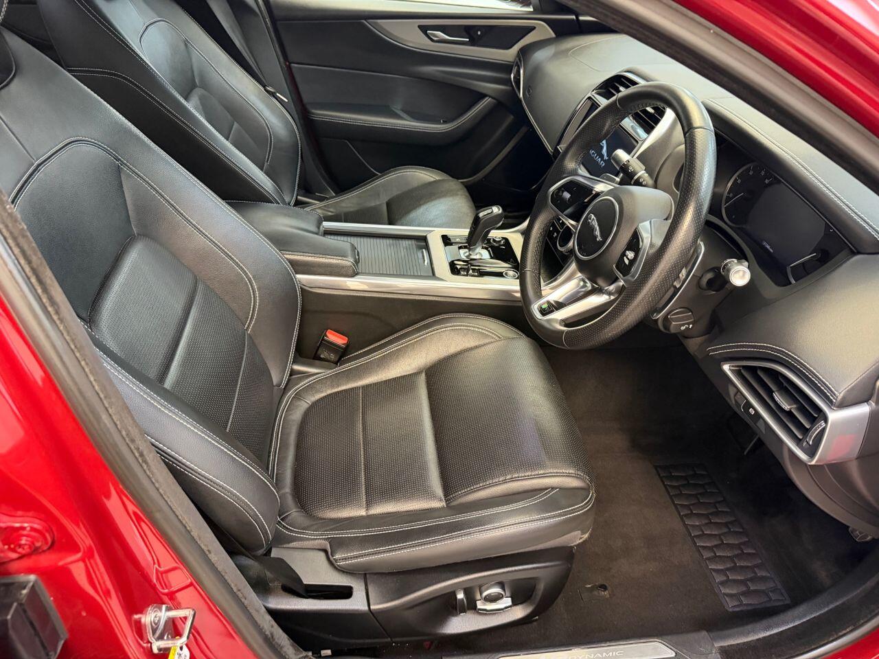 Jaguar Xe view 46