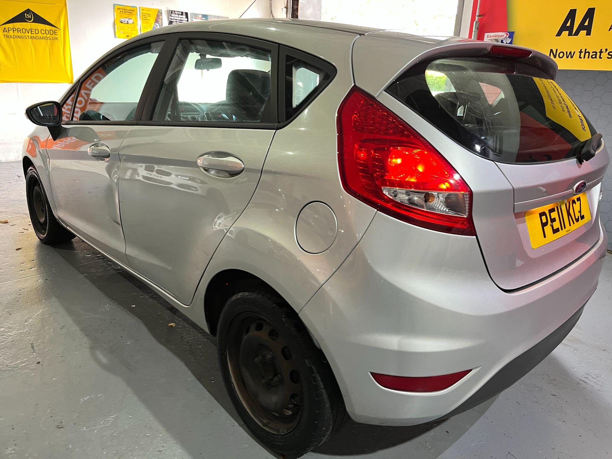 Ford Fiesta view 26
