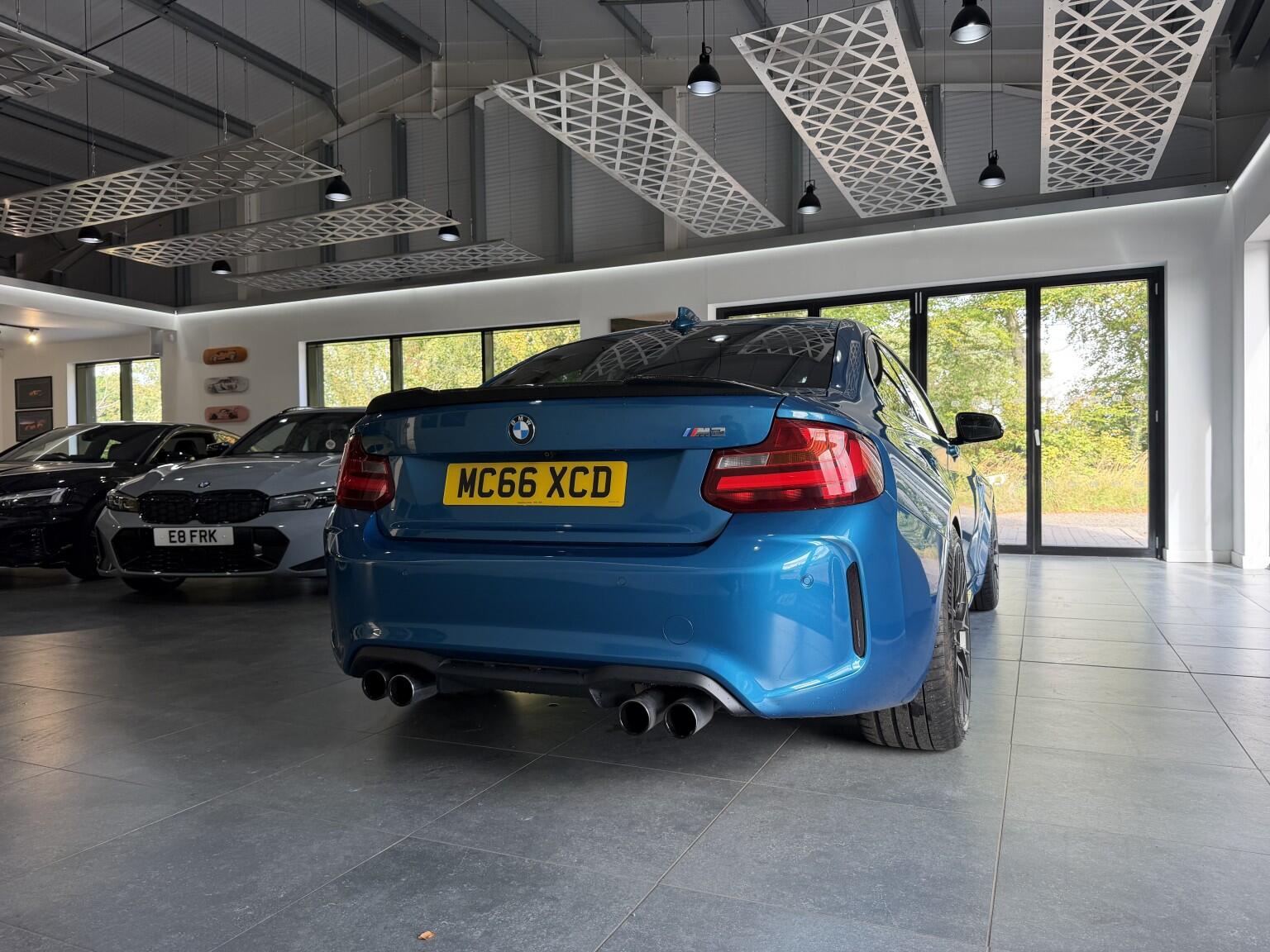BMW M2 view 27