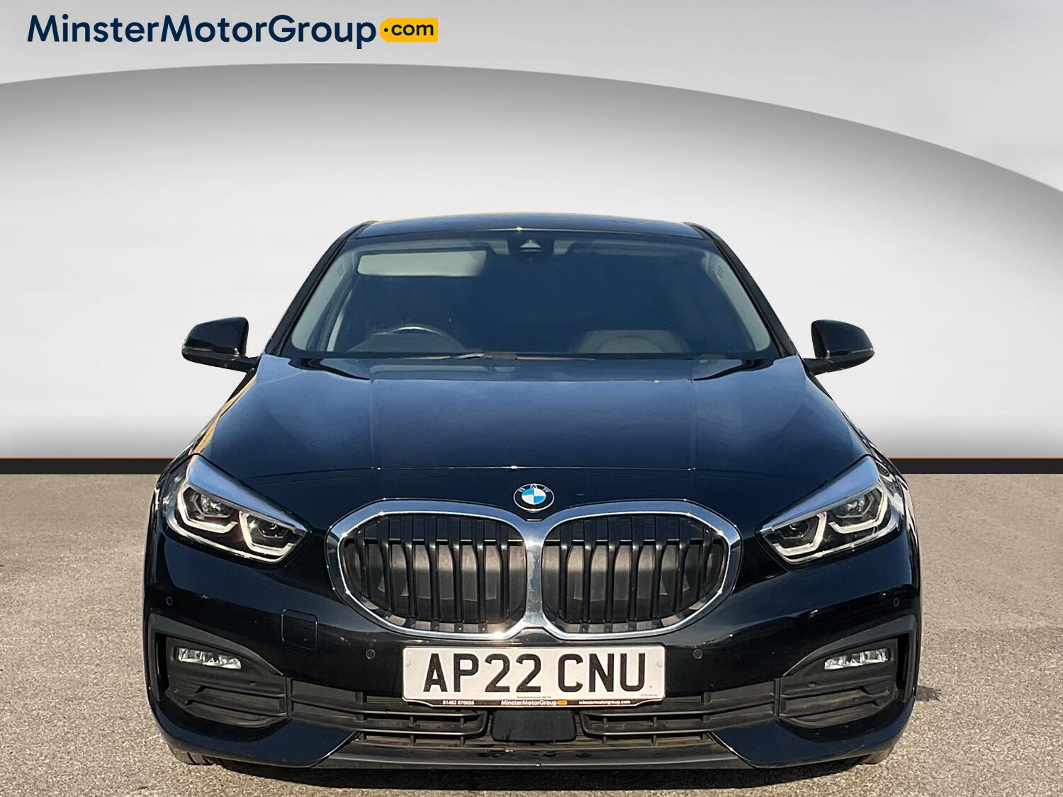 BMW 1 Series view 5
