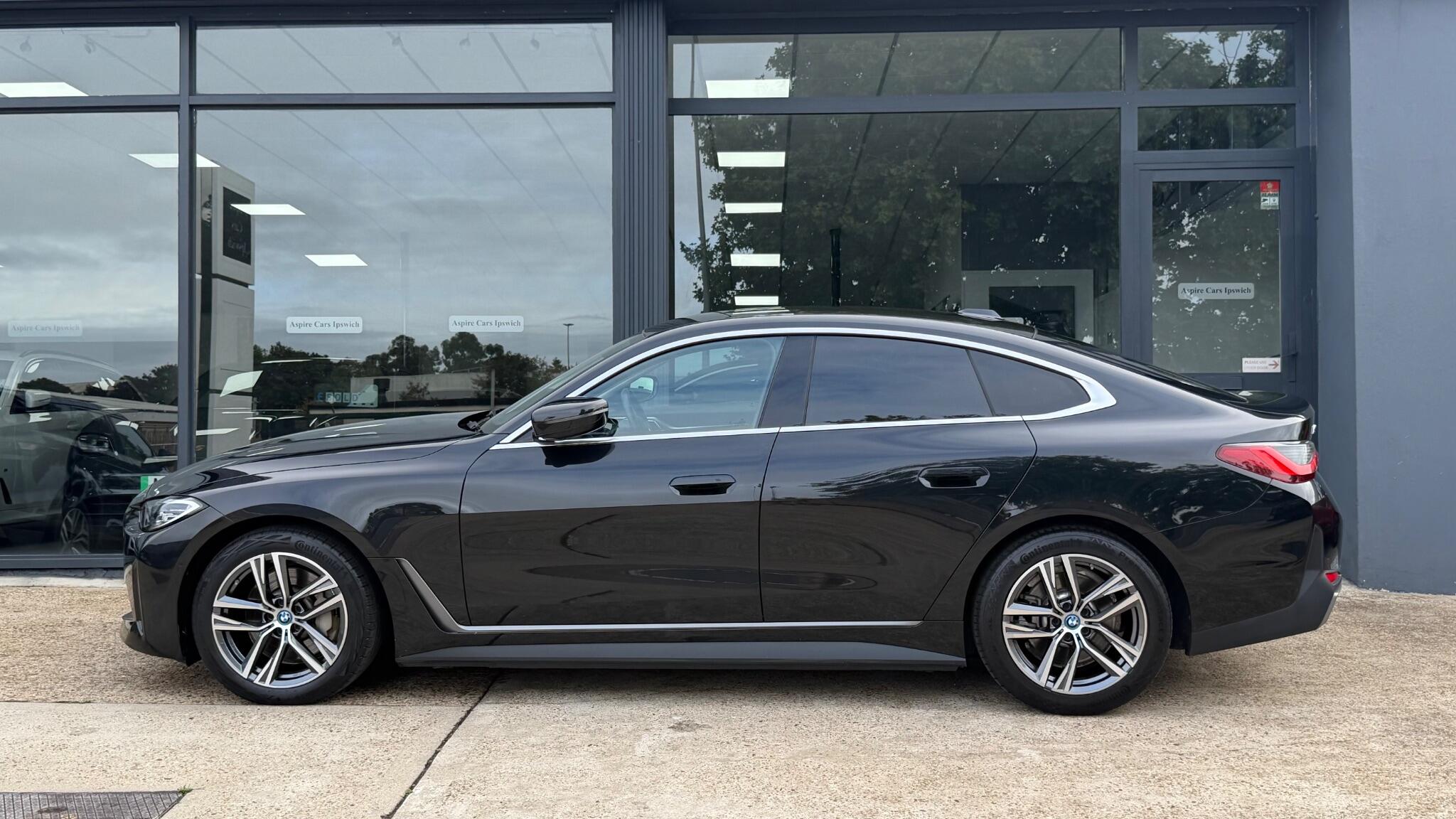 BMW I4 view 4