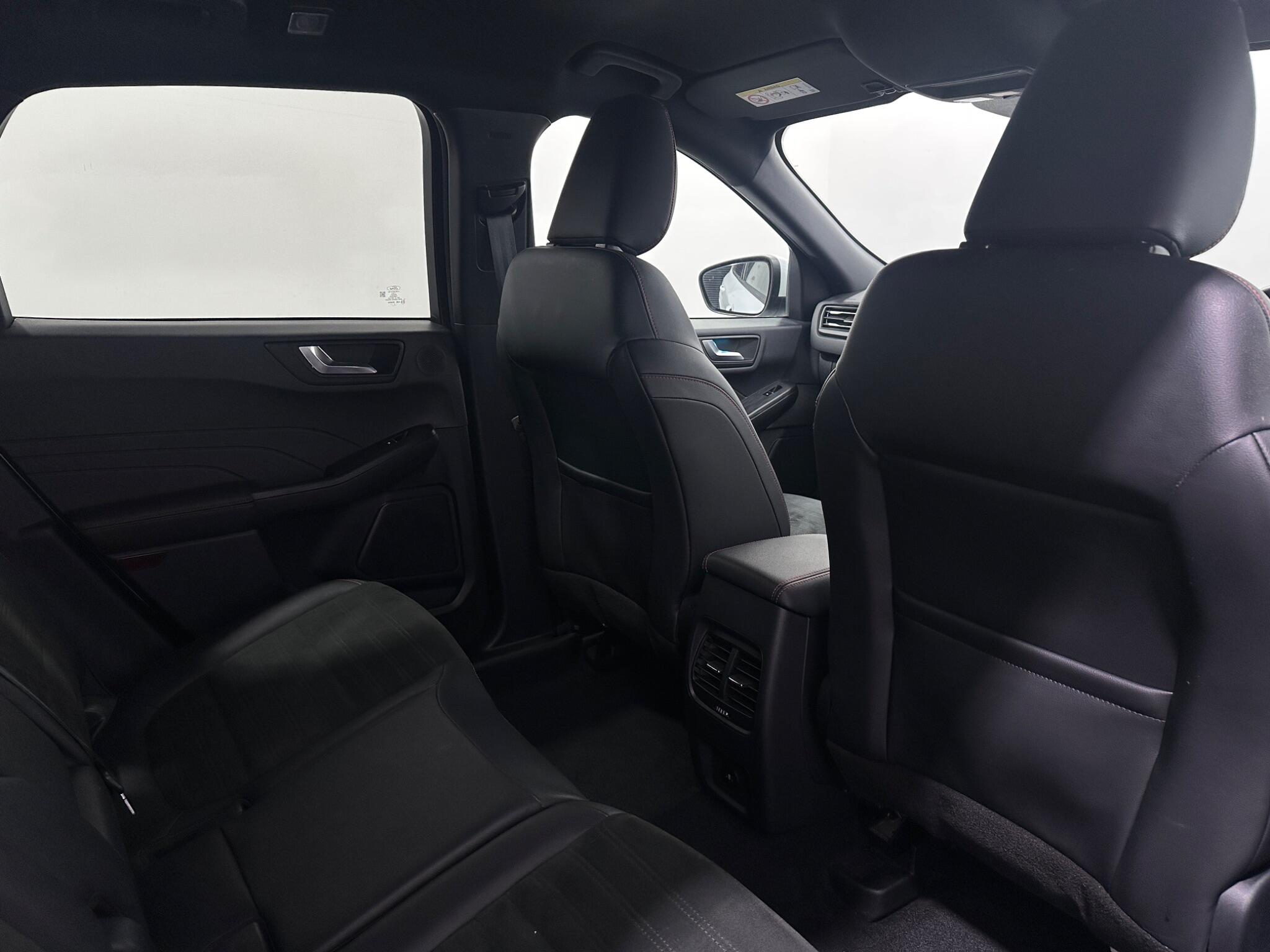 Ford Kuga view 38