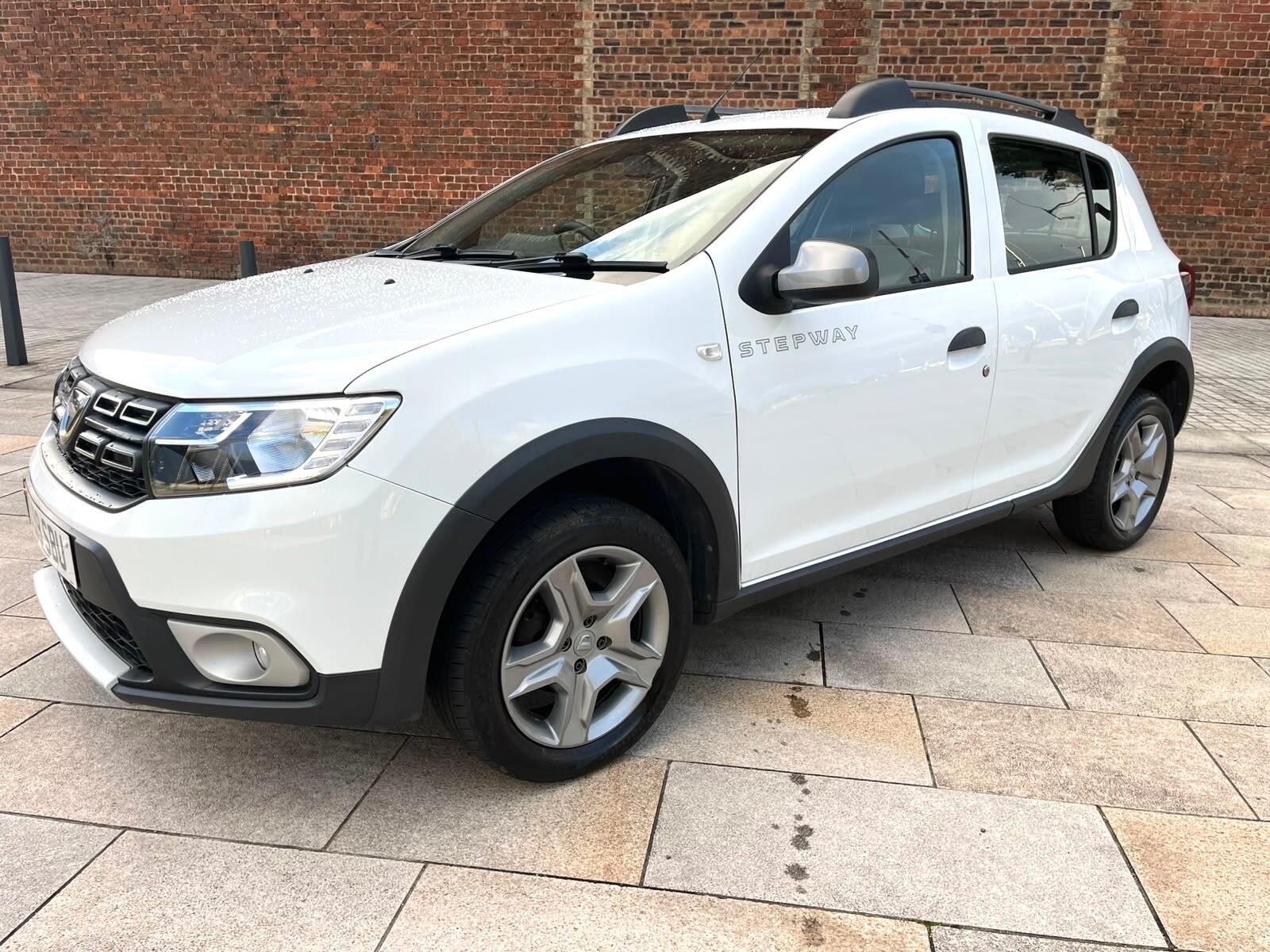 Dacia Sandero view 8