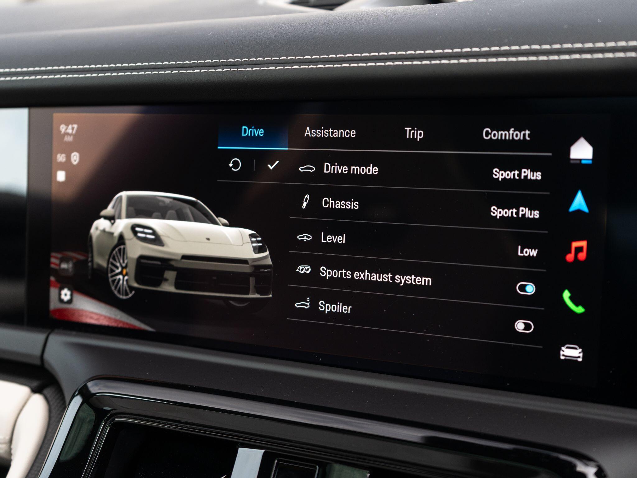 Porsche Panamera view 50