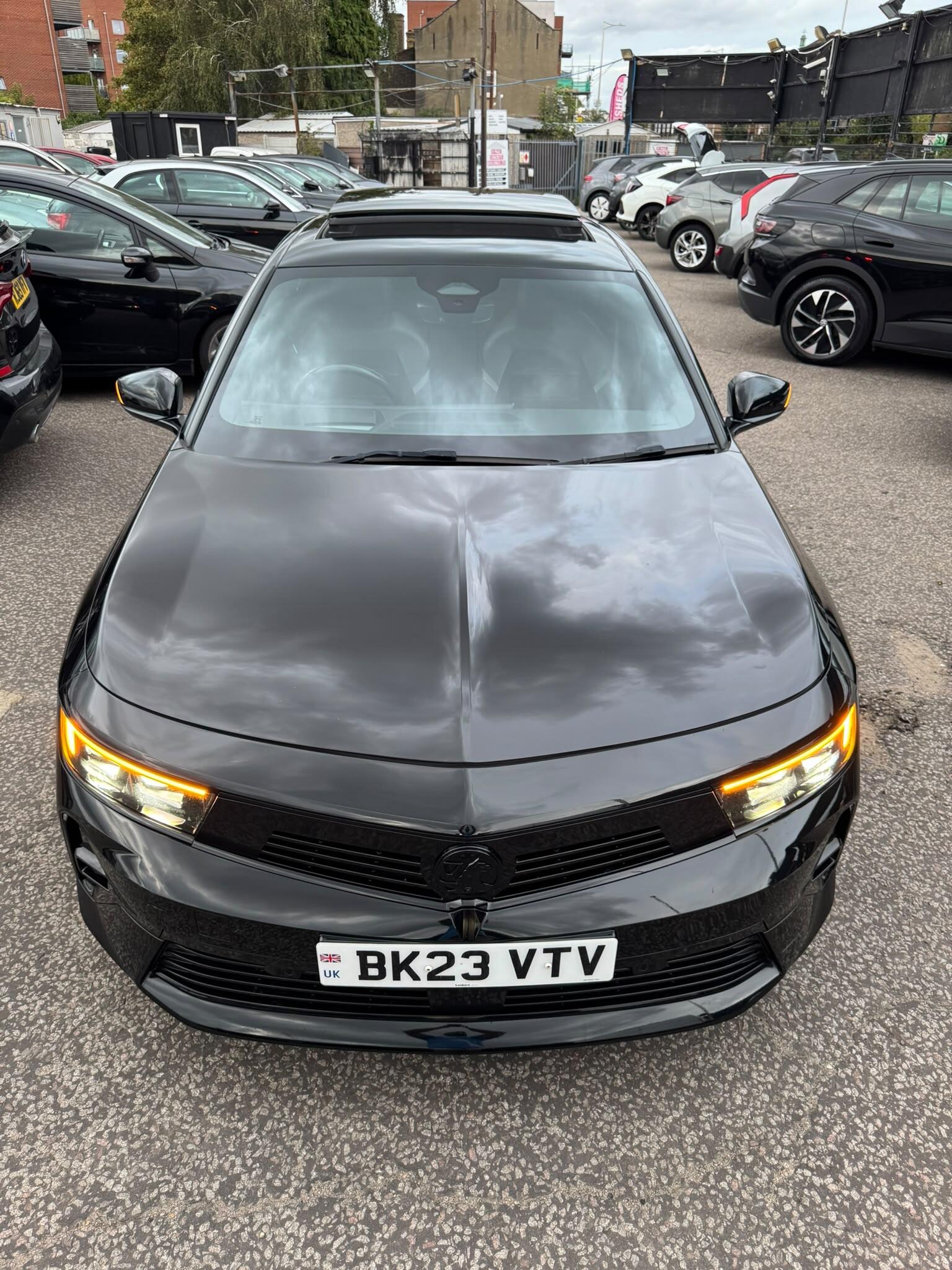 Vauxhall Astra view 9
