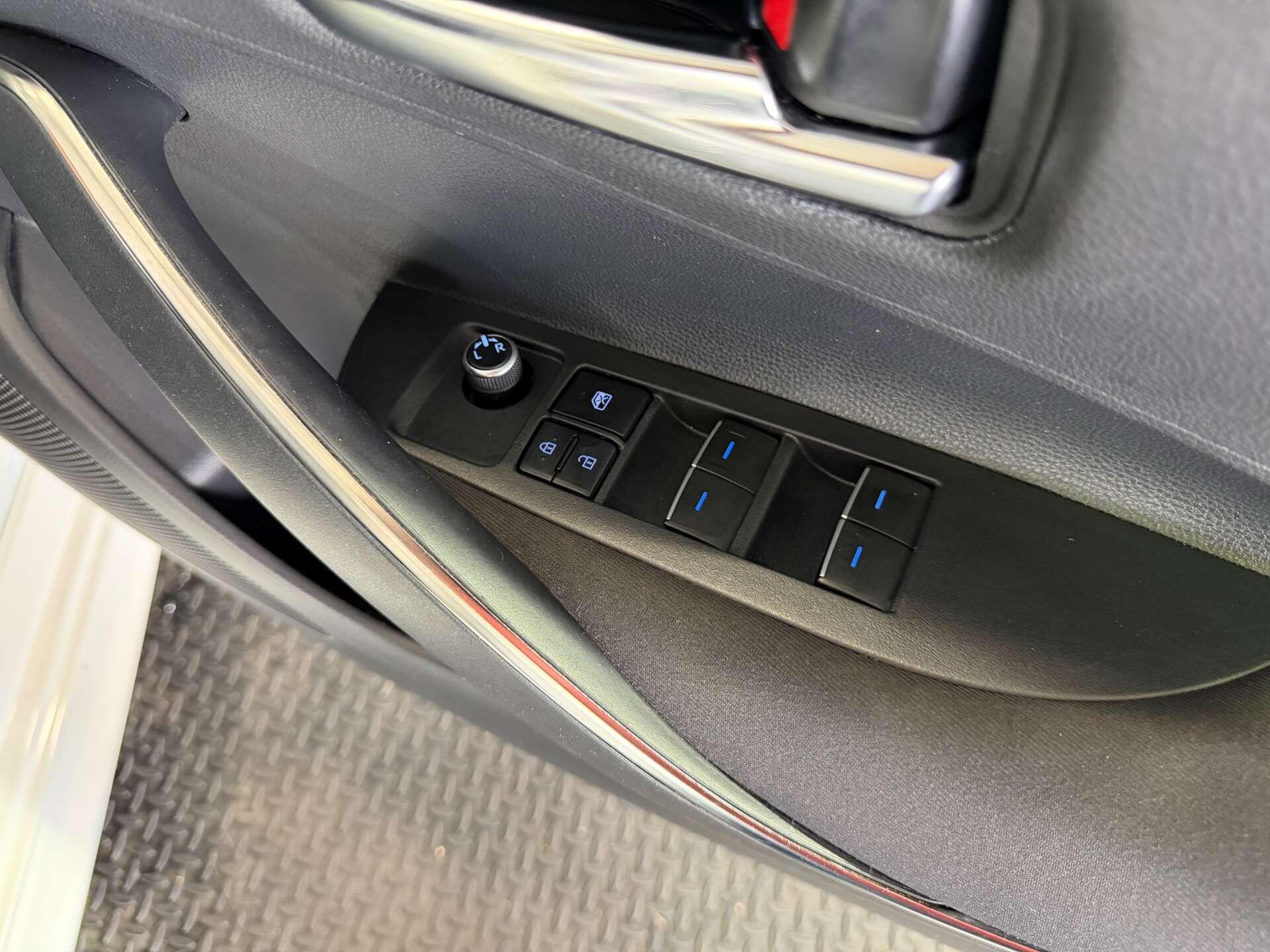 Toyota Corolla view 20