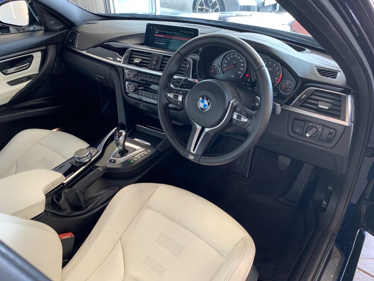 BMW M3 view 21