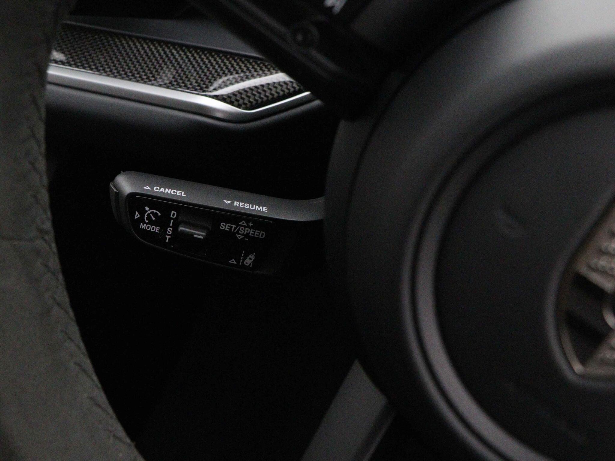 Porsche Cayenne view 38