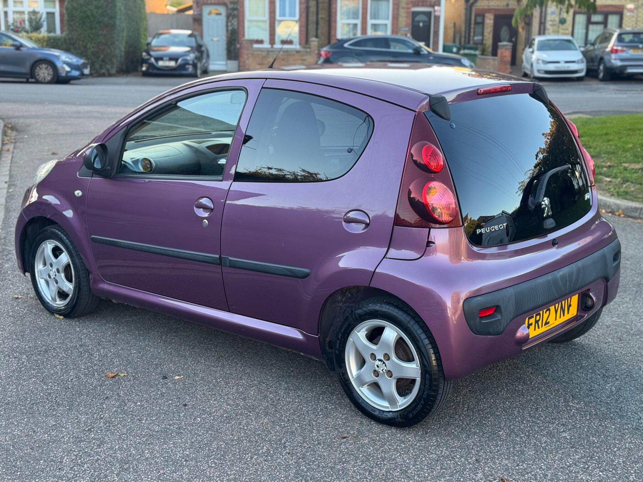 2012 Peugeot 107 1.0 12V Allure Euro 5 5dr • 87,000 miles image 14