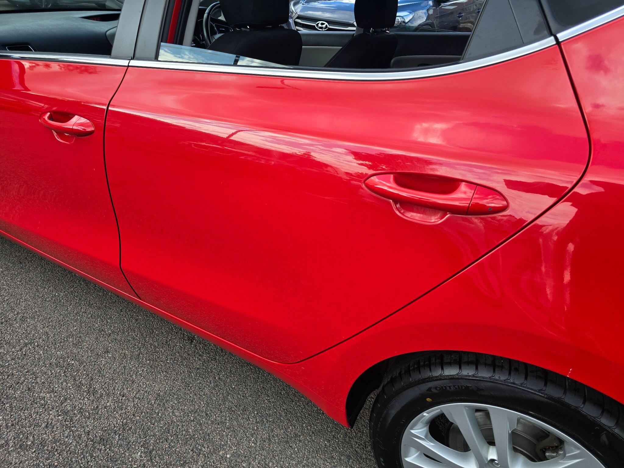 Kia Ceed view 92