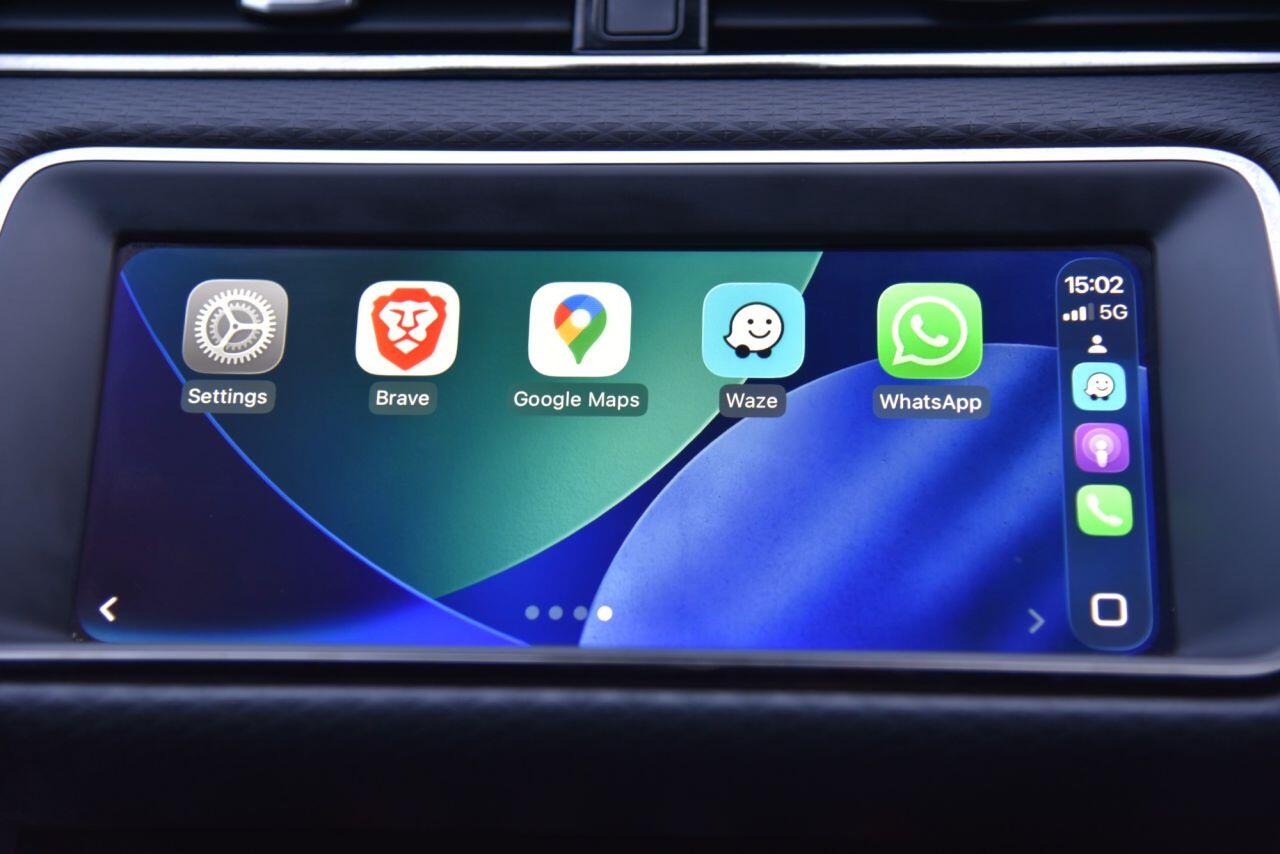 Land Rover Range Rover Evoque view 44