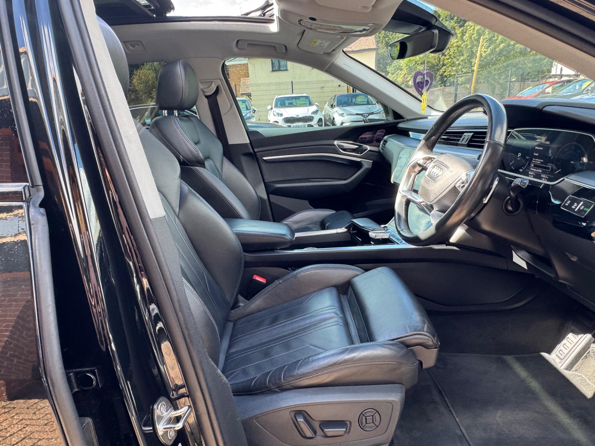Audi E-Tron view 15