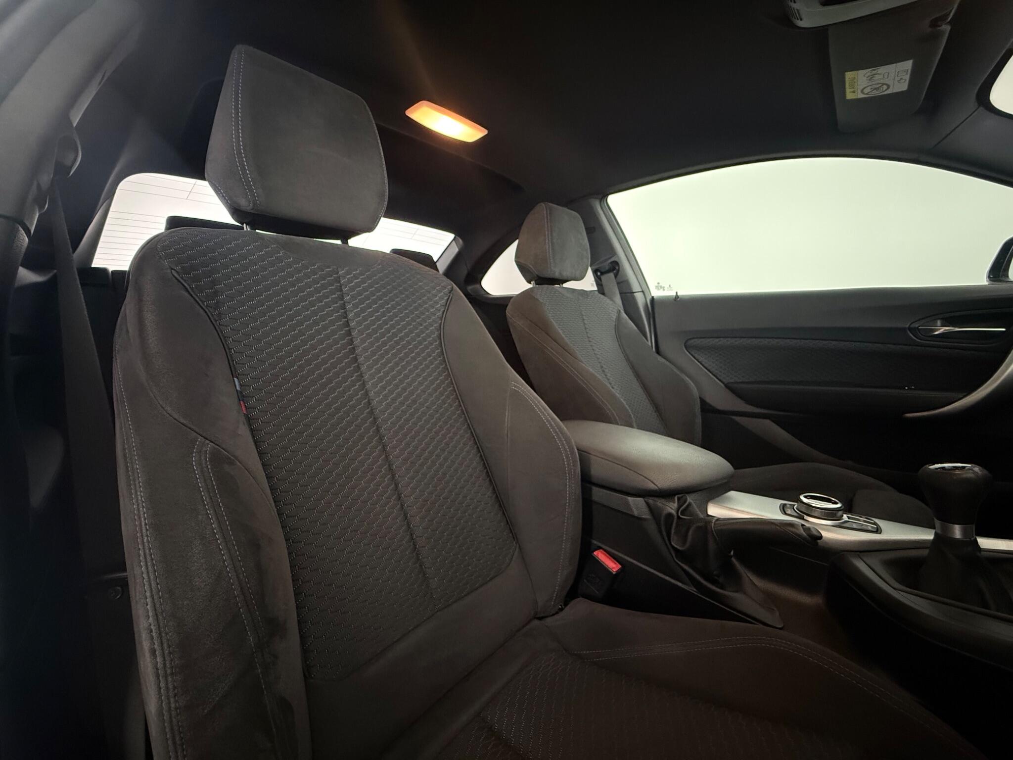 BMW 2 Series view 27