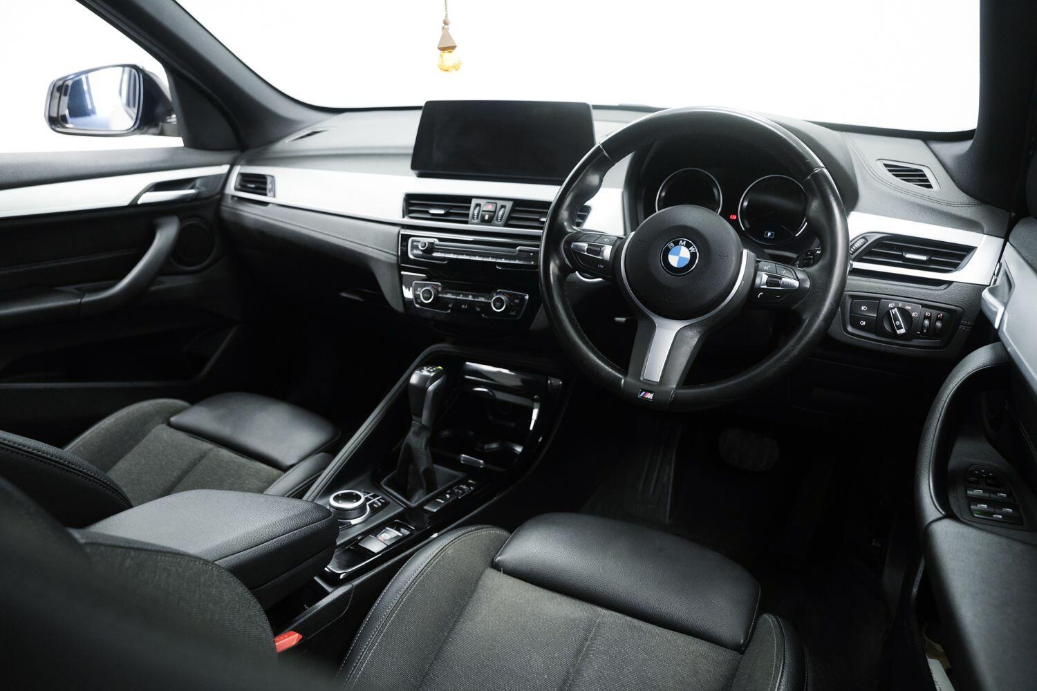 BMW X1 view 10