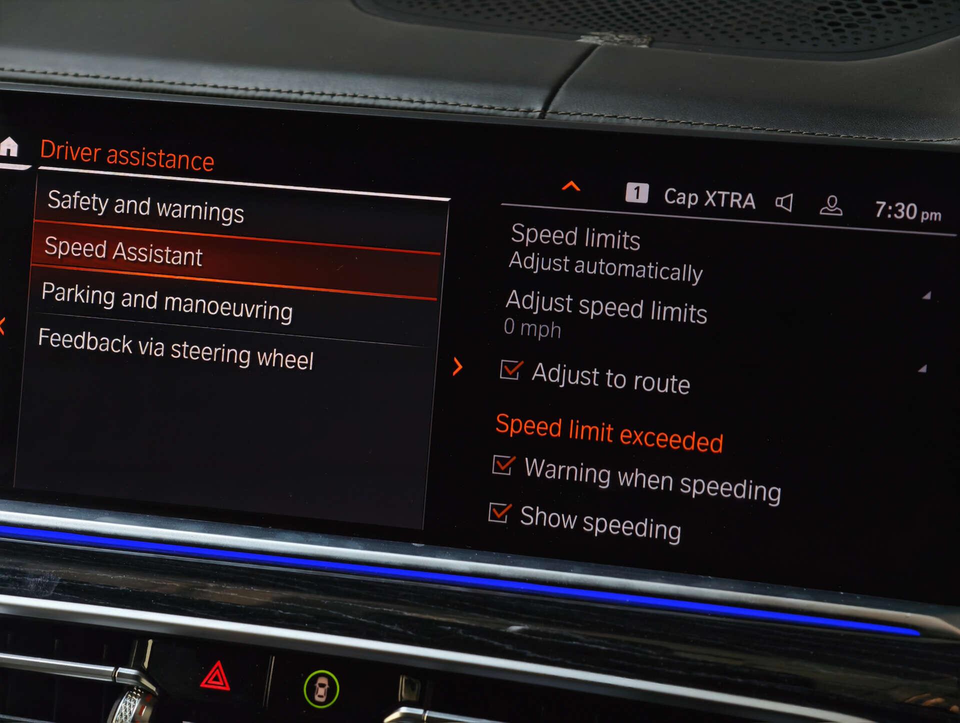 BMW X7 view 55