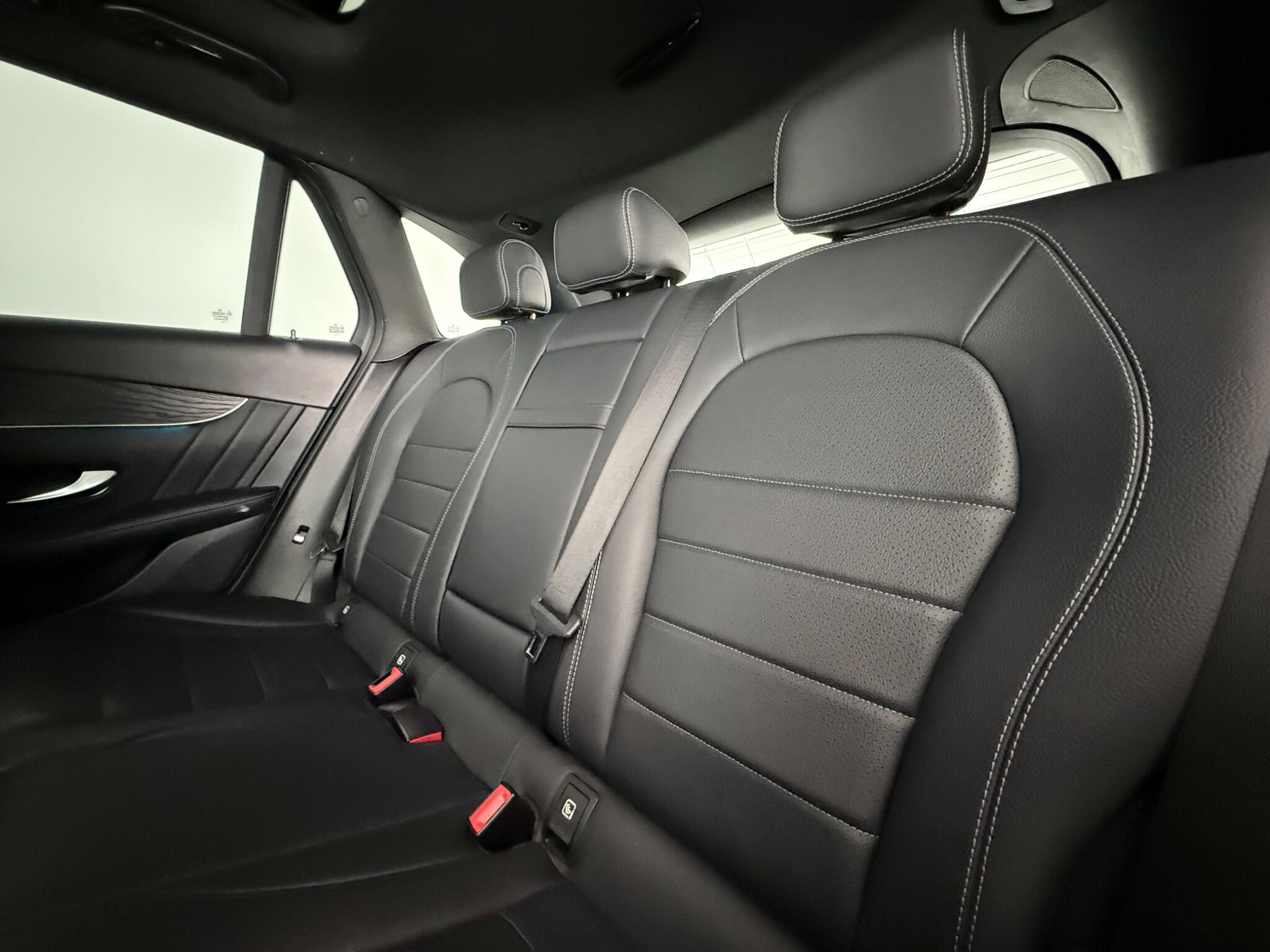 Mercedes-Benz GLC view 34