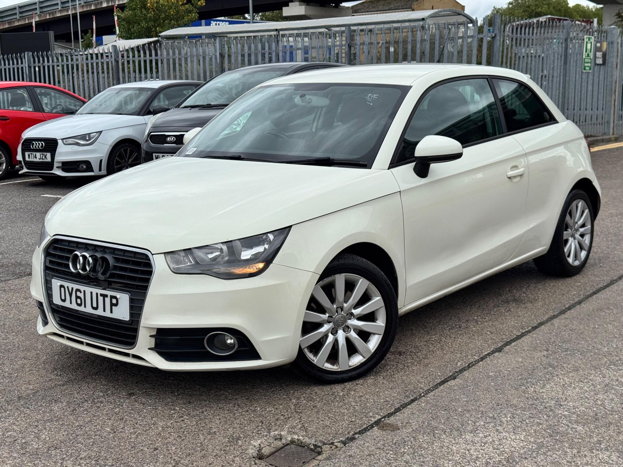 Audi A1 view 3