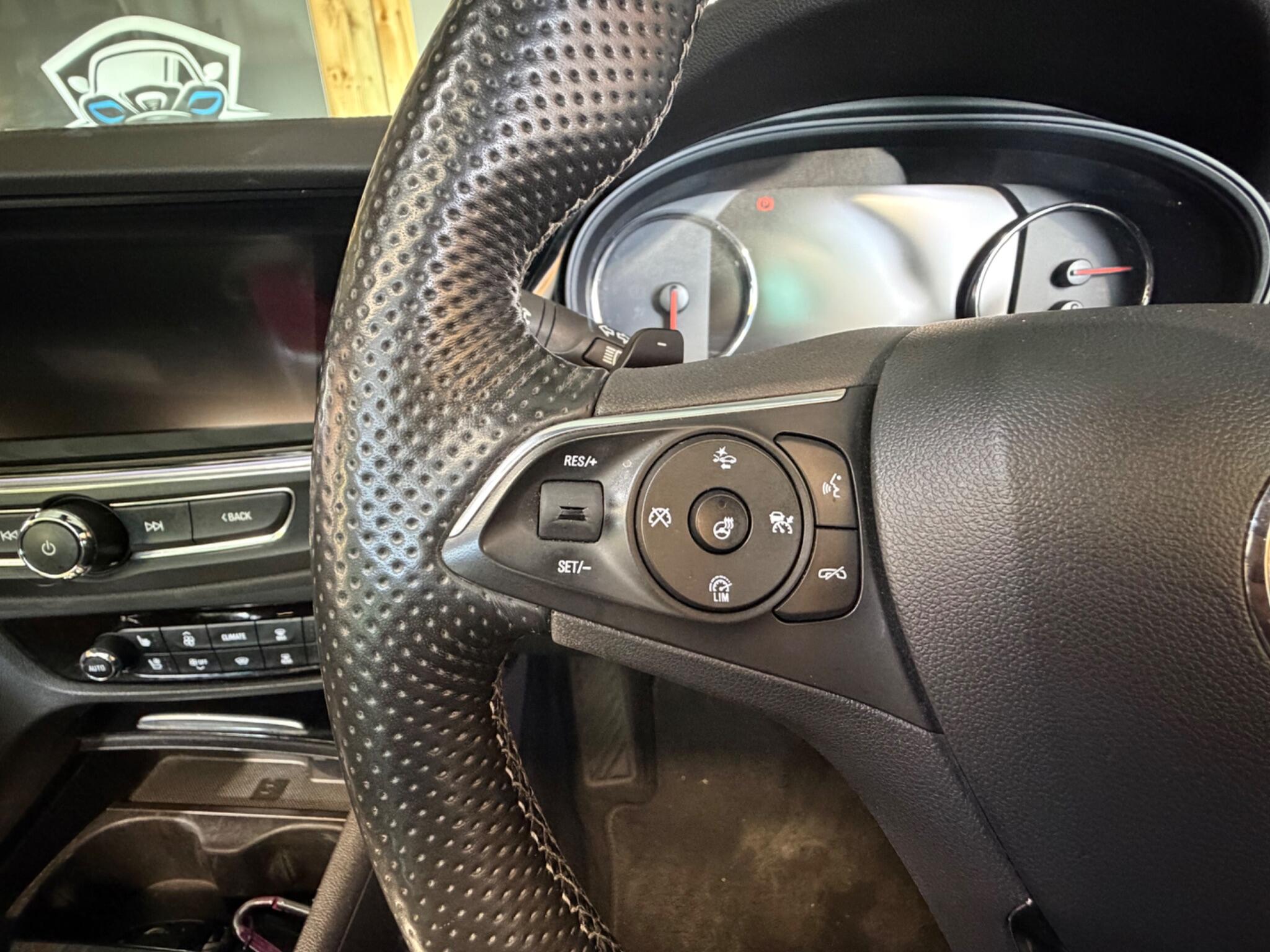 Vauxhall Insignia view 46