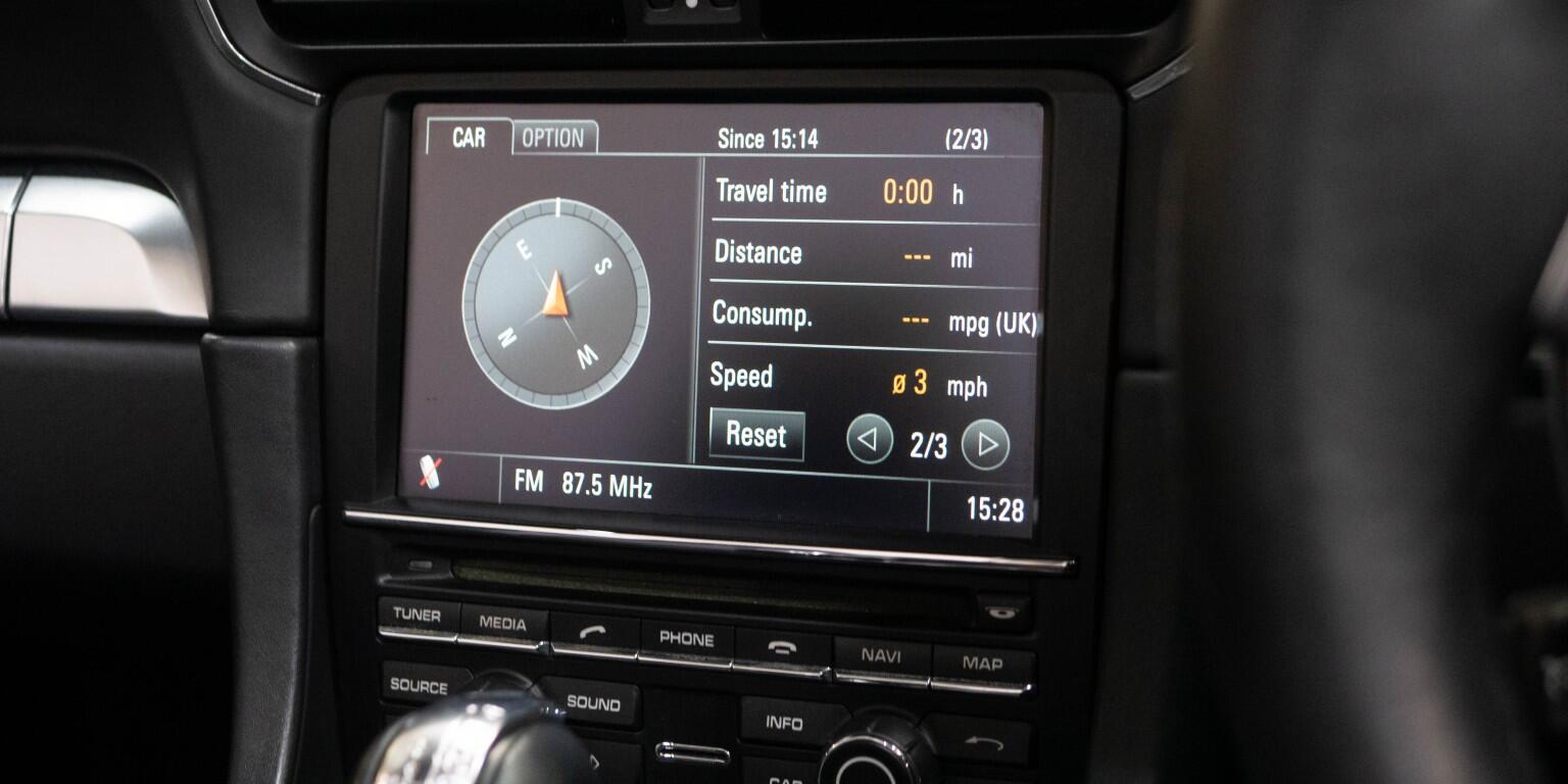Porsche 911 view 43