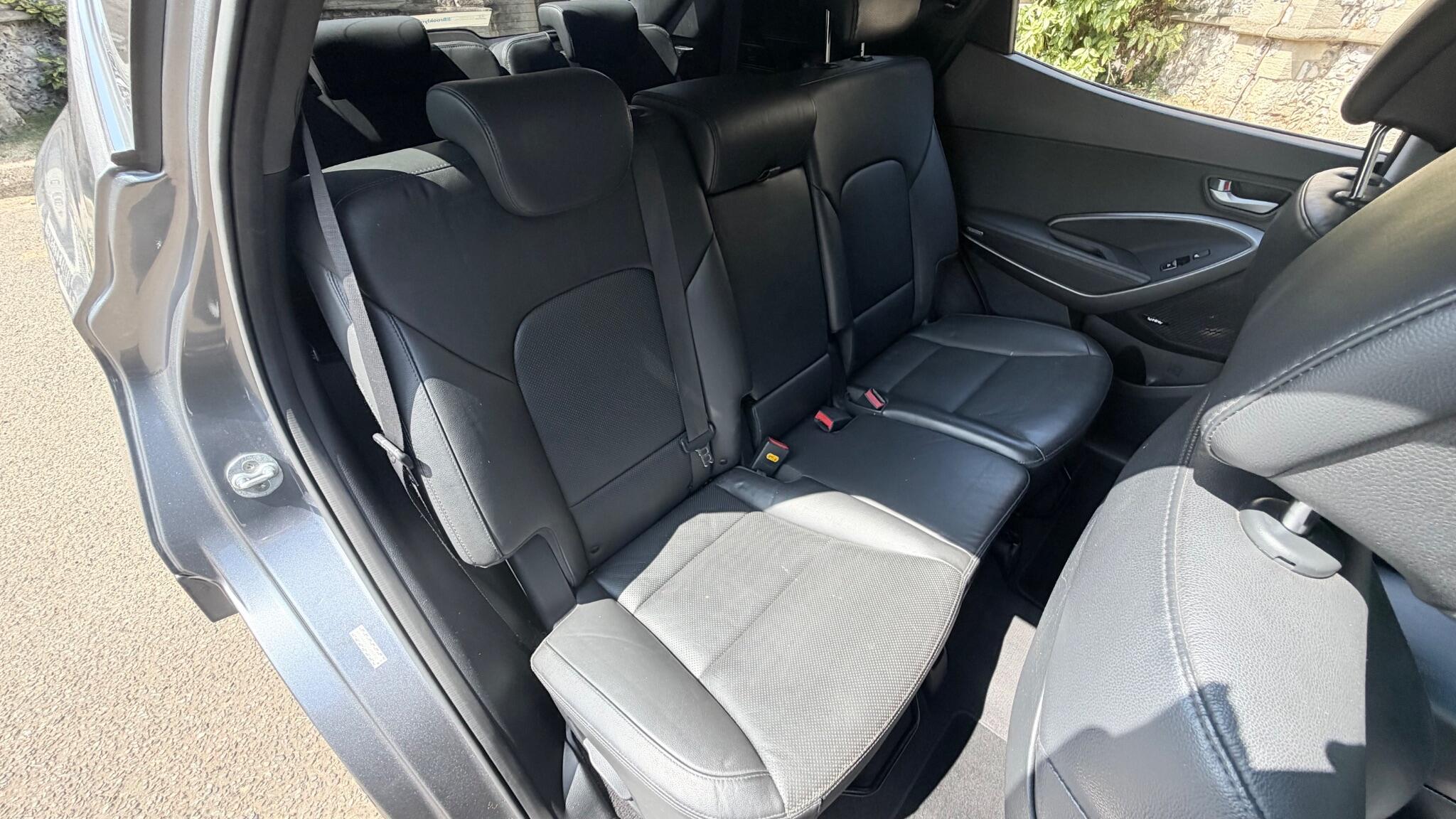 Hyundai Santa Fe view 35