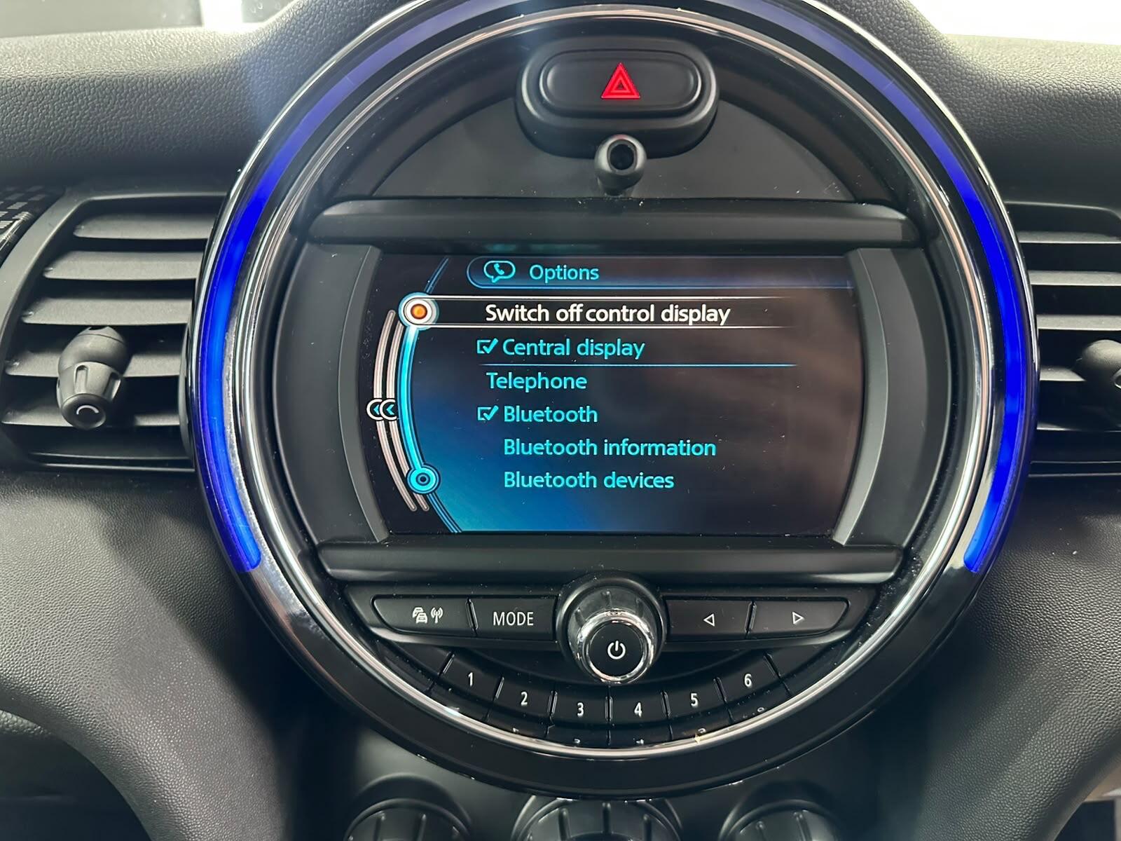 MINI Hatch view 45