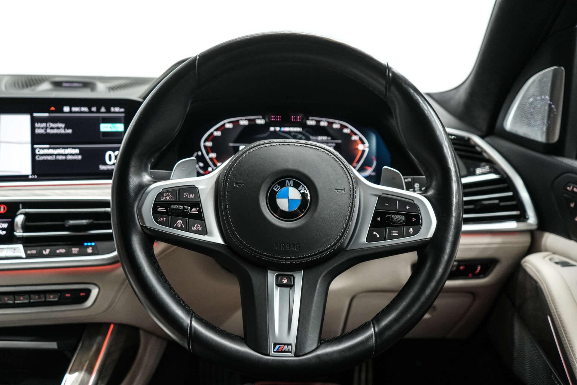 BMW X7 view 58