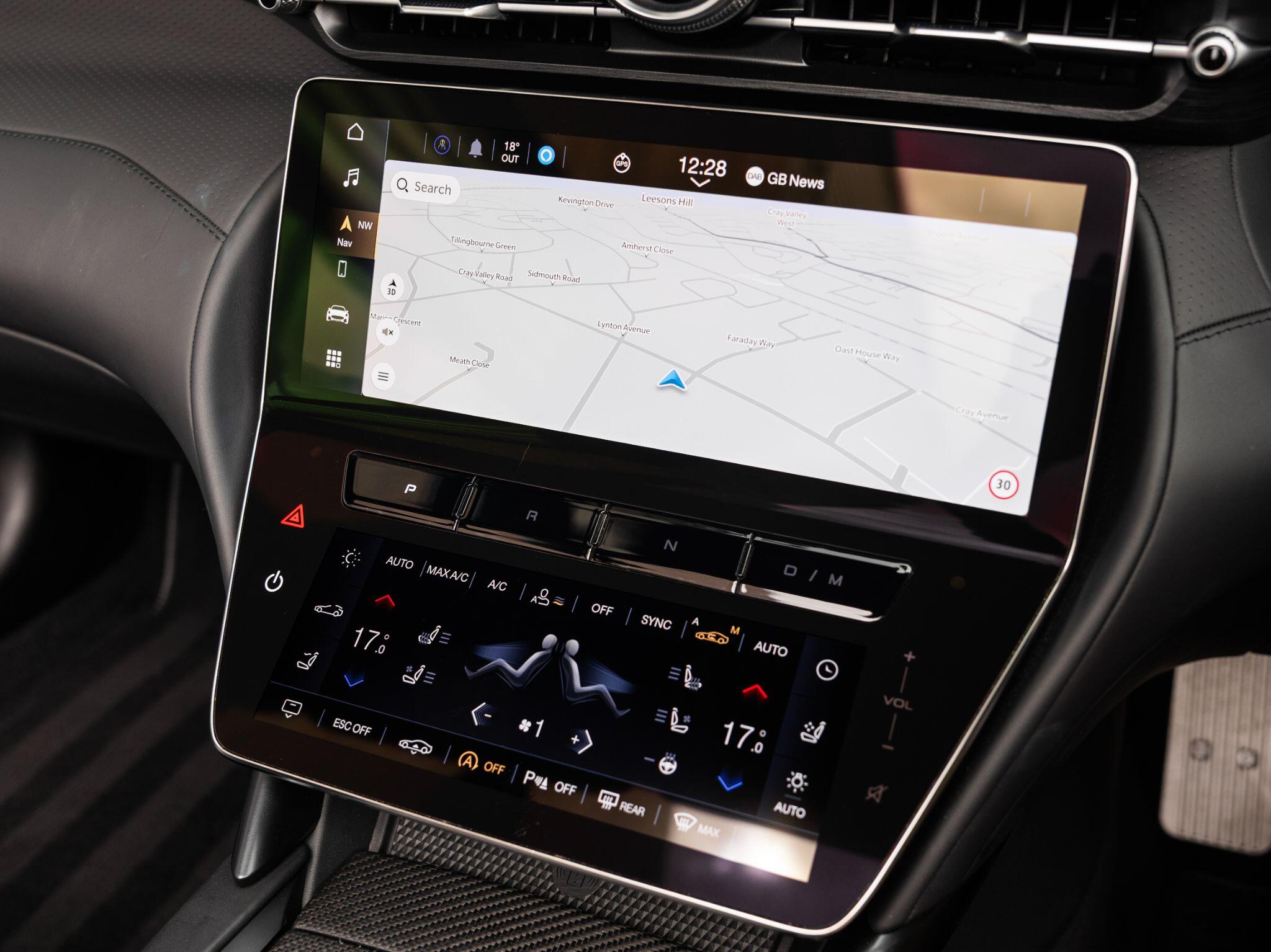 Maserati Grancabrio view 33