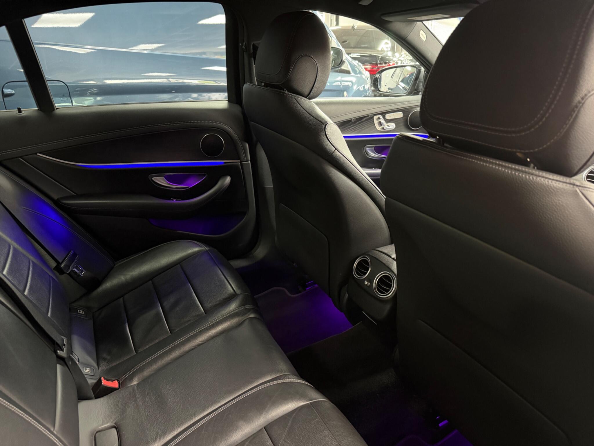 Mercedes-Benz E Class view 39