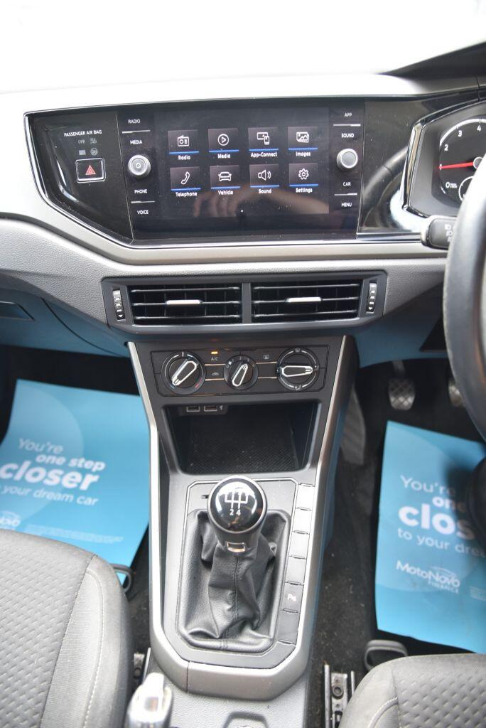 Volkswagen Polo view 35
