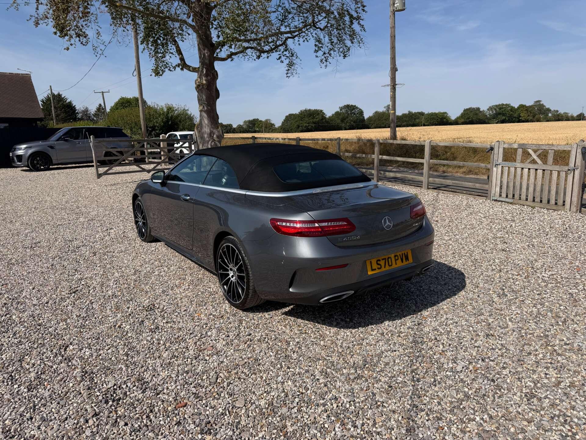 Mercedes-Benz E-Class view 6