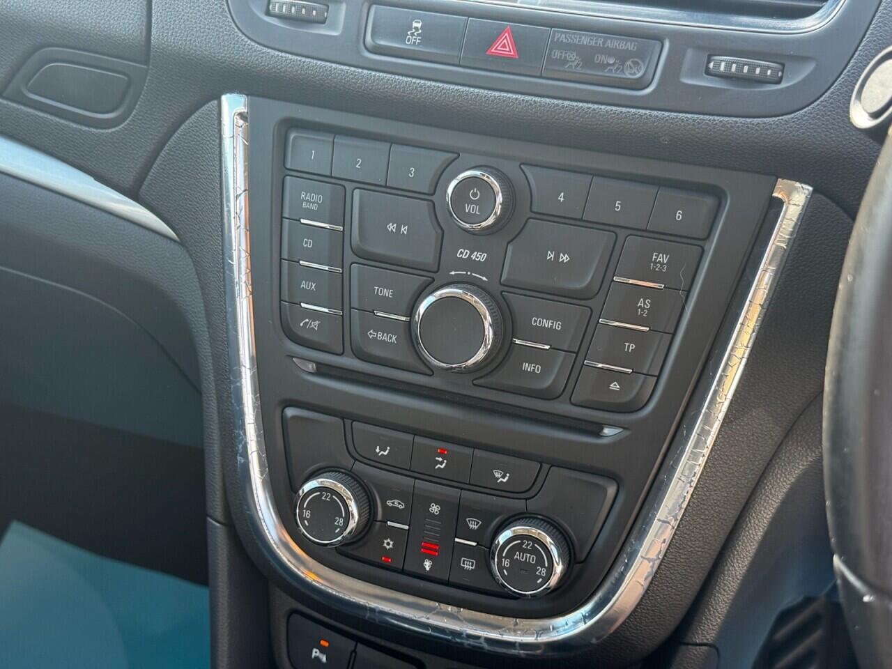 Vauxhall Mokka view 39