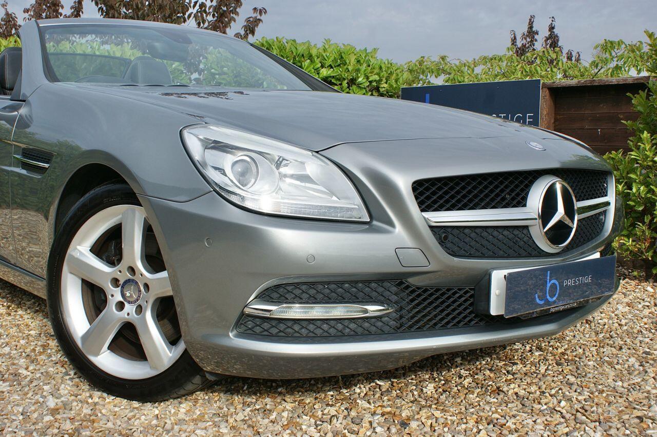 Mercedes-Benz SLK view 6