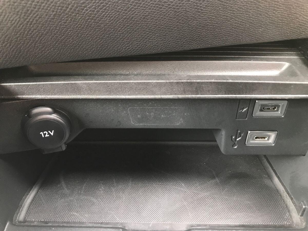 Vauxhall Astra view 16