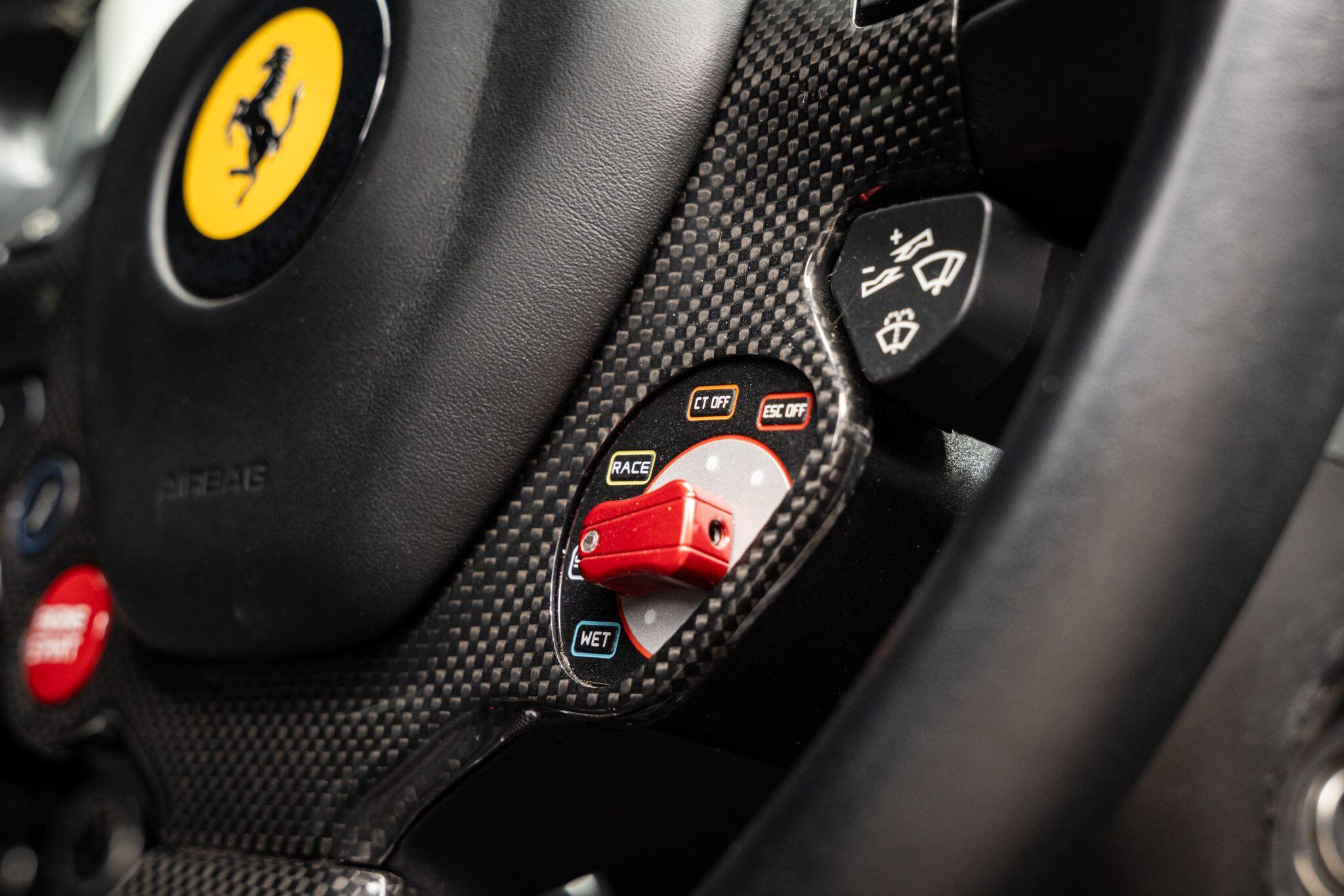 Ferrari F12 view 29