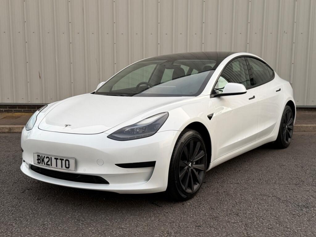 Tesla Model 3 view 27