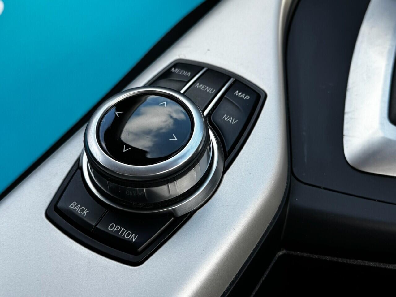 BMW 1 Series view 28