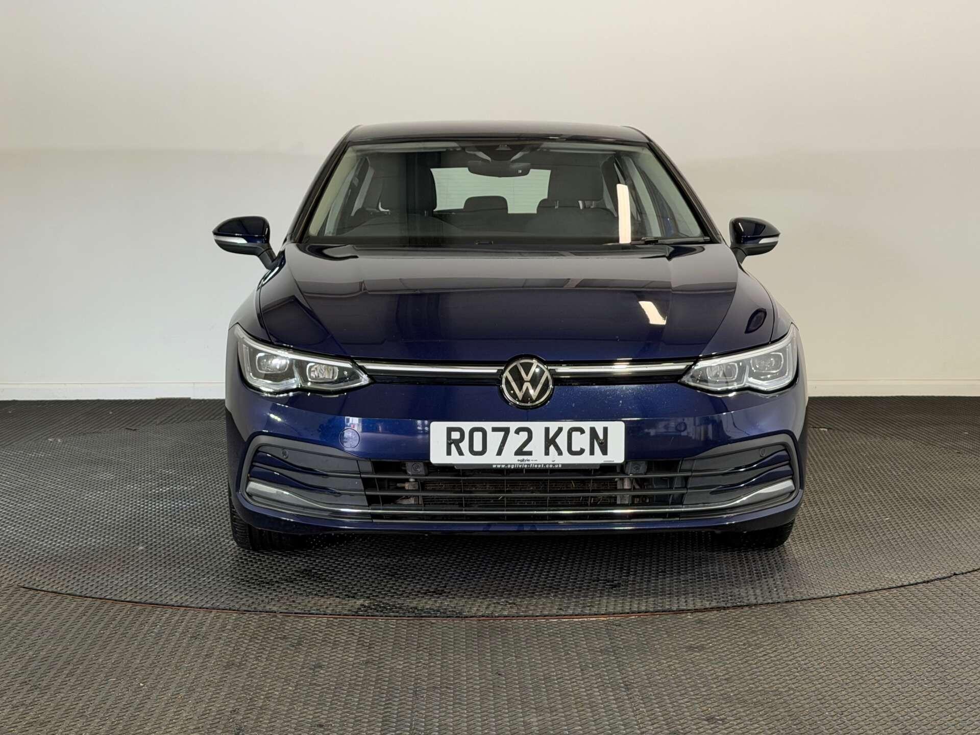 Volkswagen Golf view 2