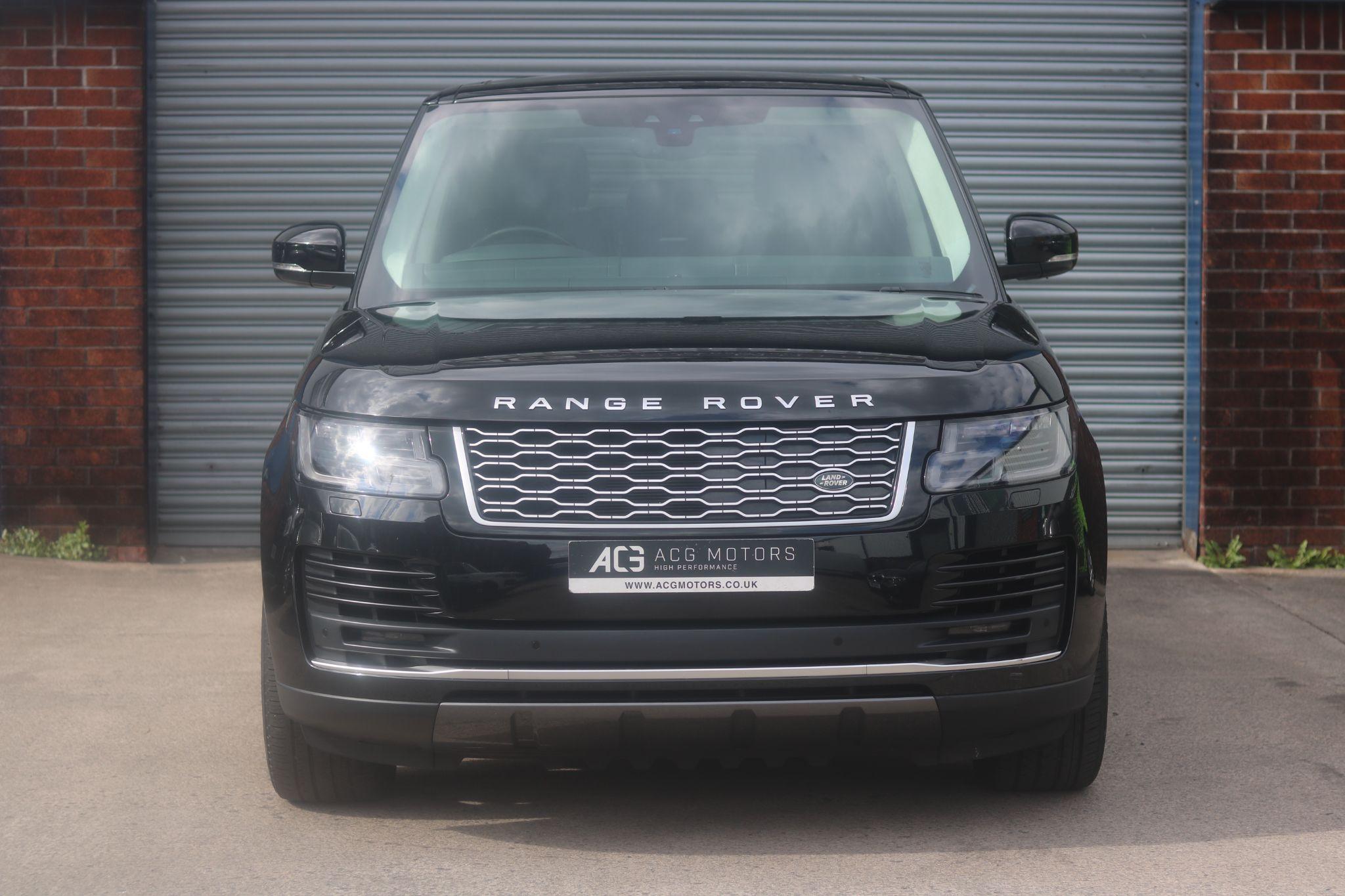 Land Rover Range Rover view 3