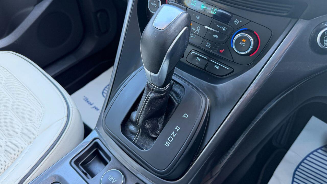 Ford Kuga view 31