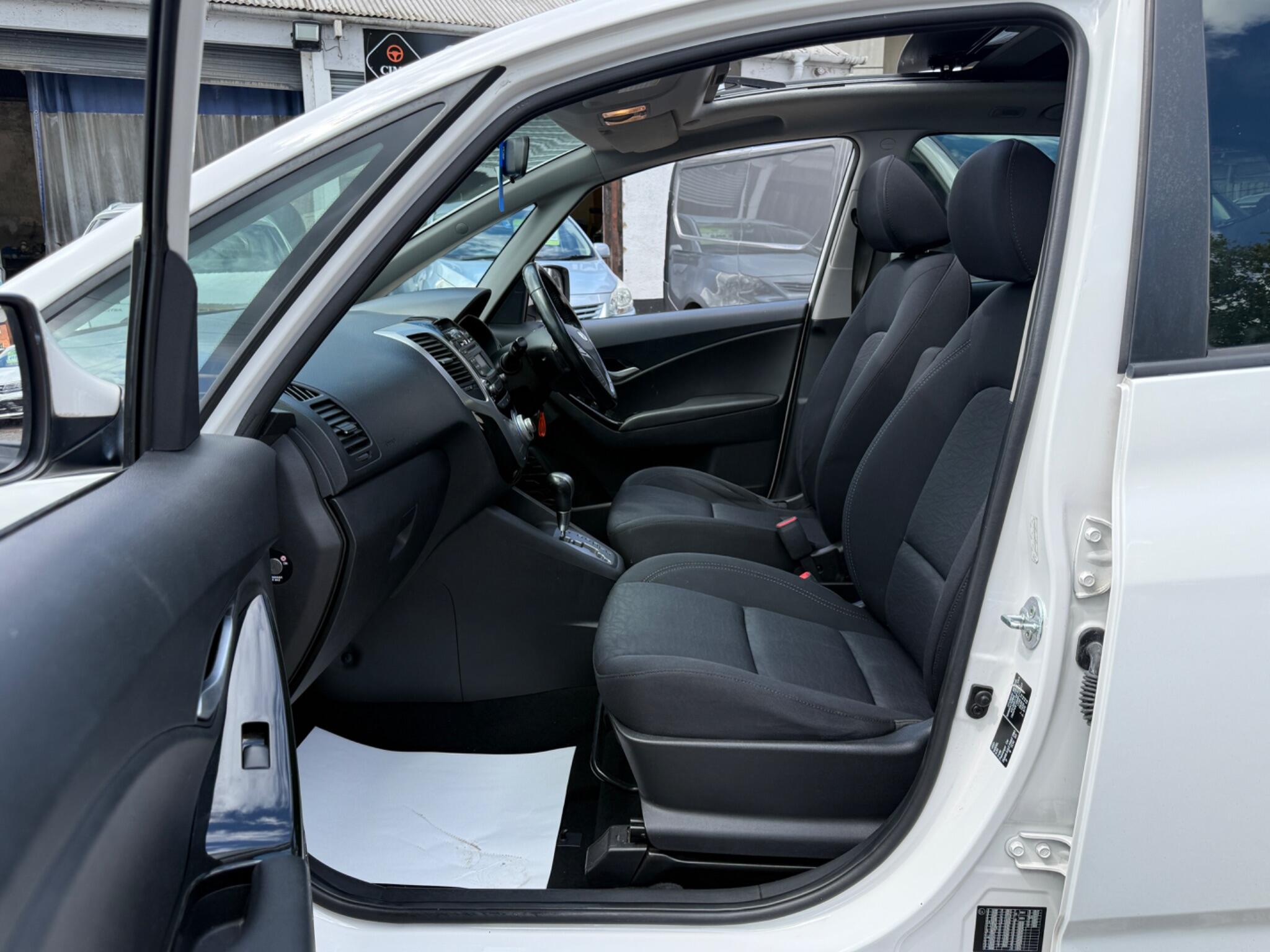 Hyundai ix20 - Image 52