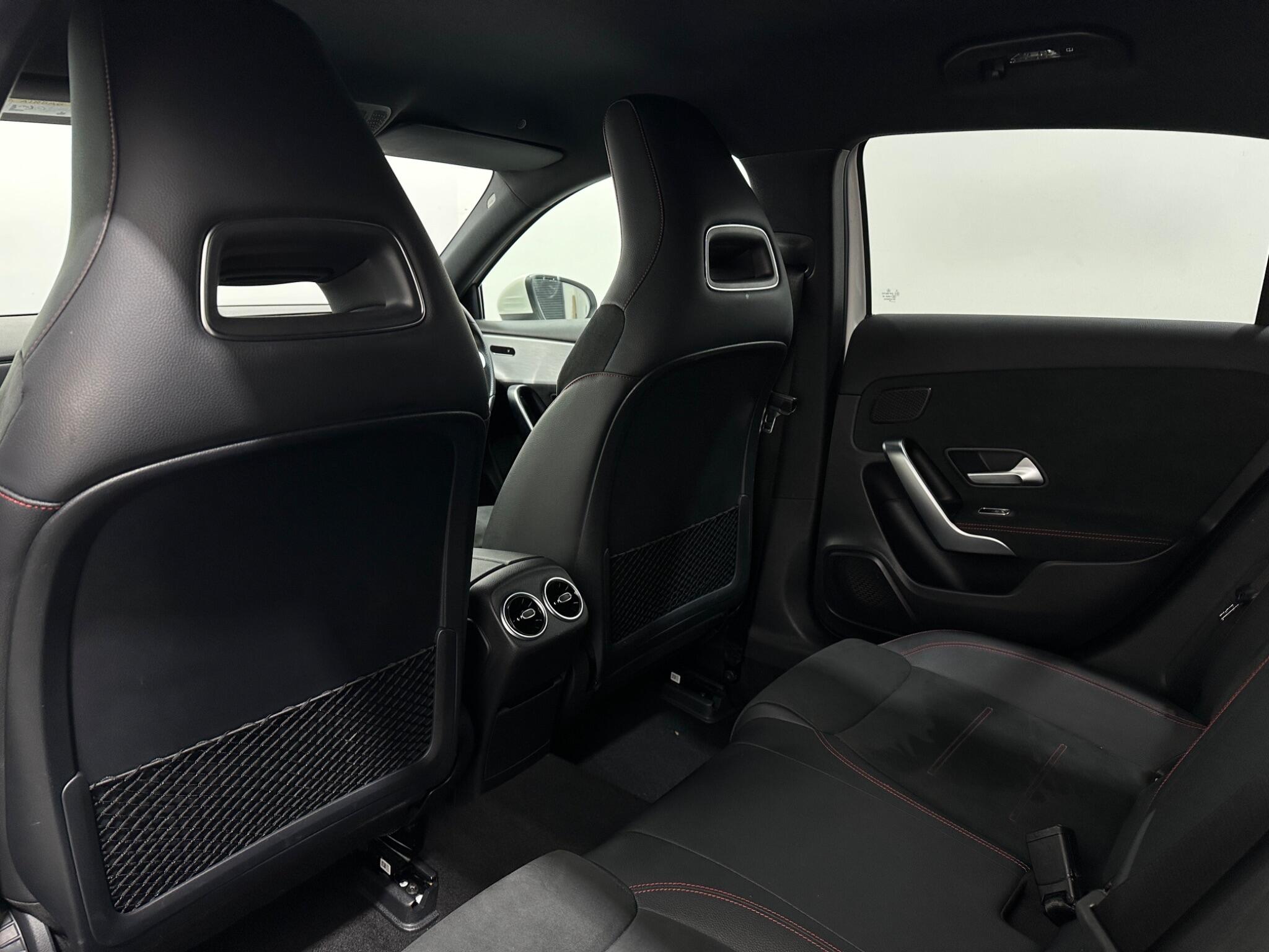 Mercedes-Benz A Class view 40